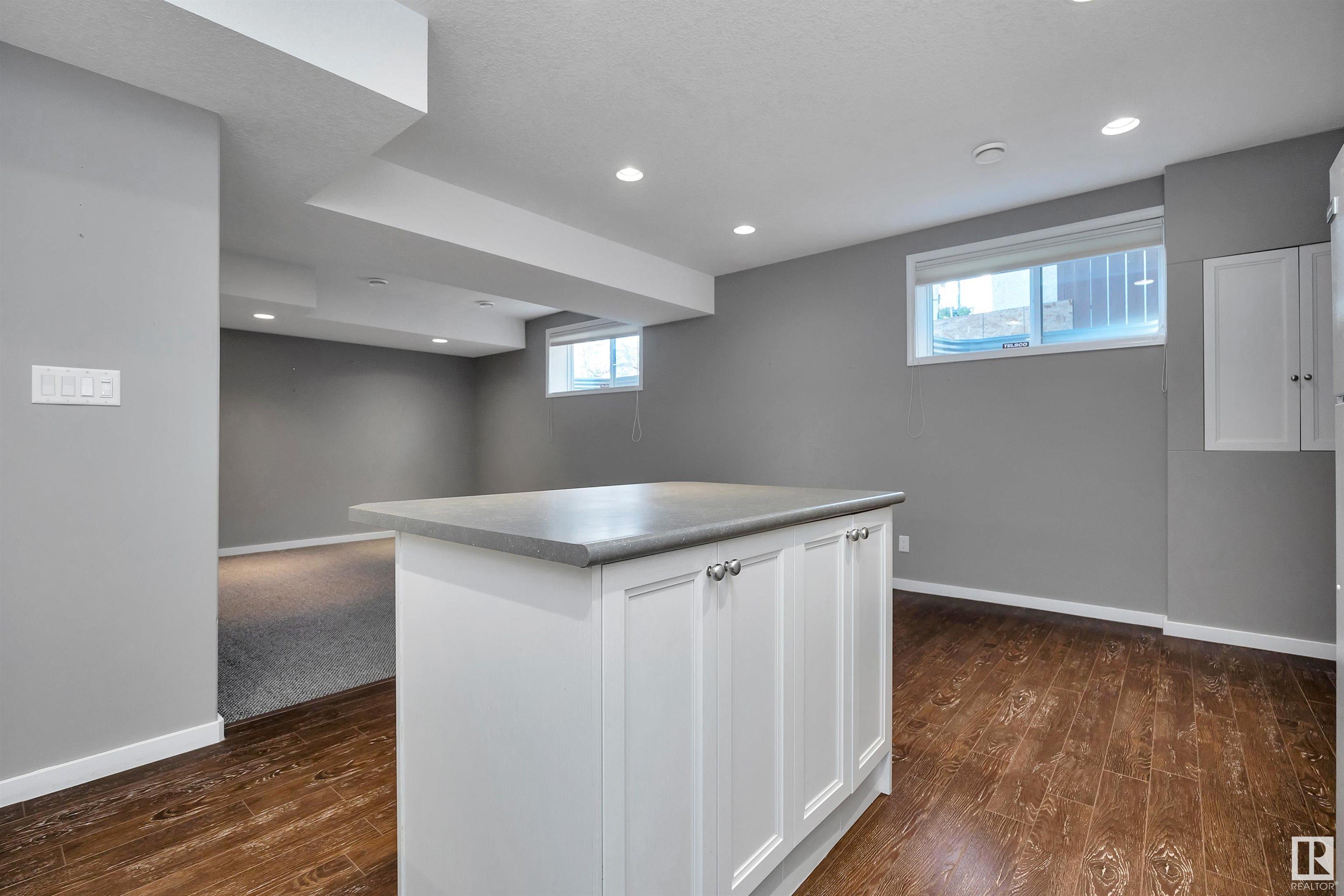      10611 130 ST NW , Edmonton,  ,T5N 1Y1 ;  Listing Number: MLS E4417232