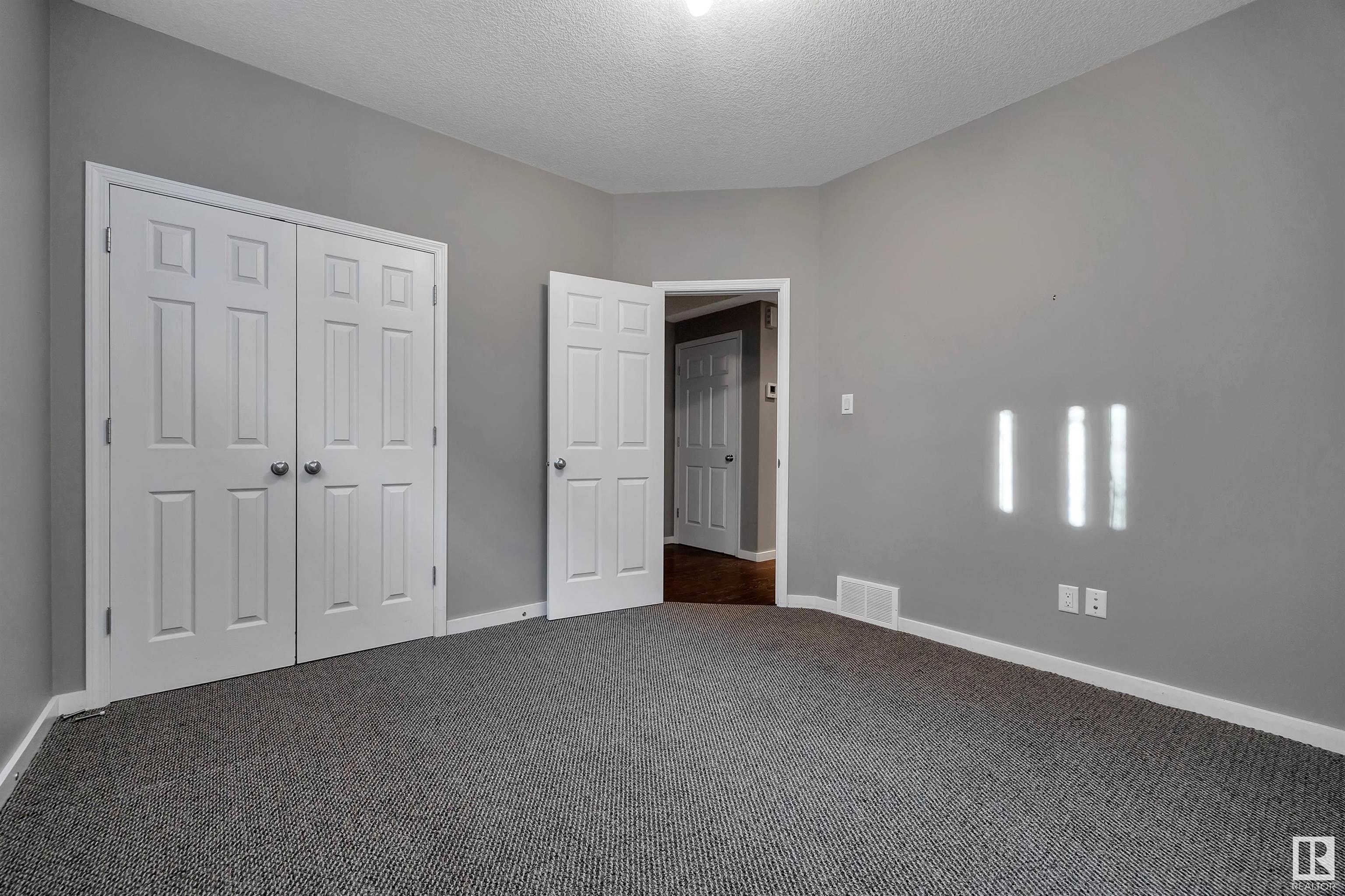      10611 130 ST NW , Edmonton,  ,T5N 1Y1 ;  Listing Number: MLS E4417232
