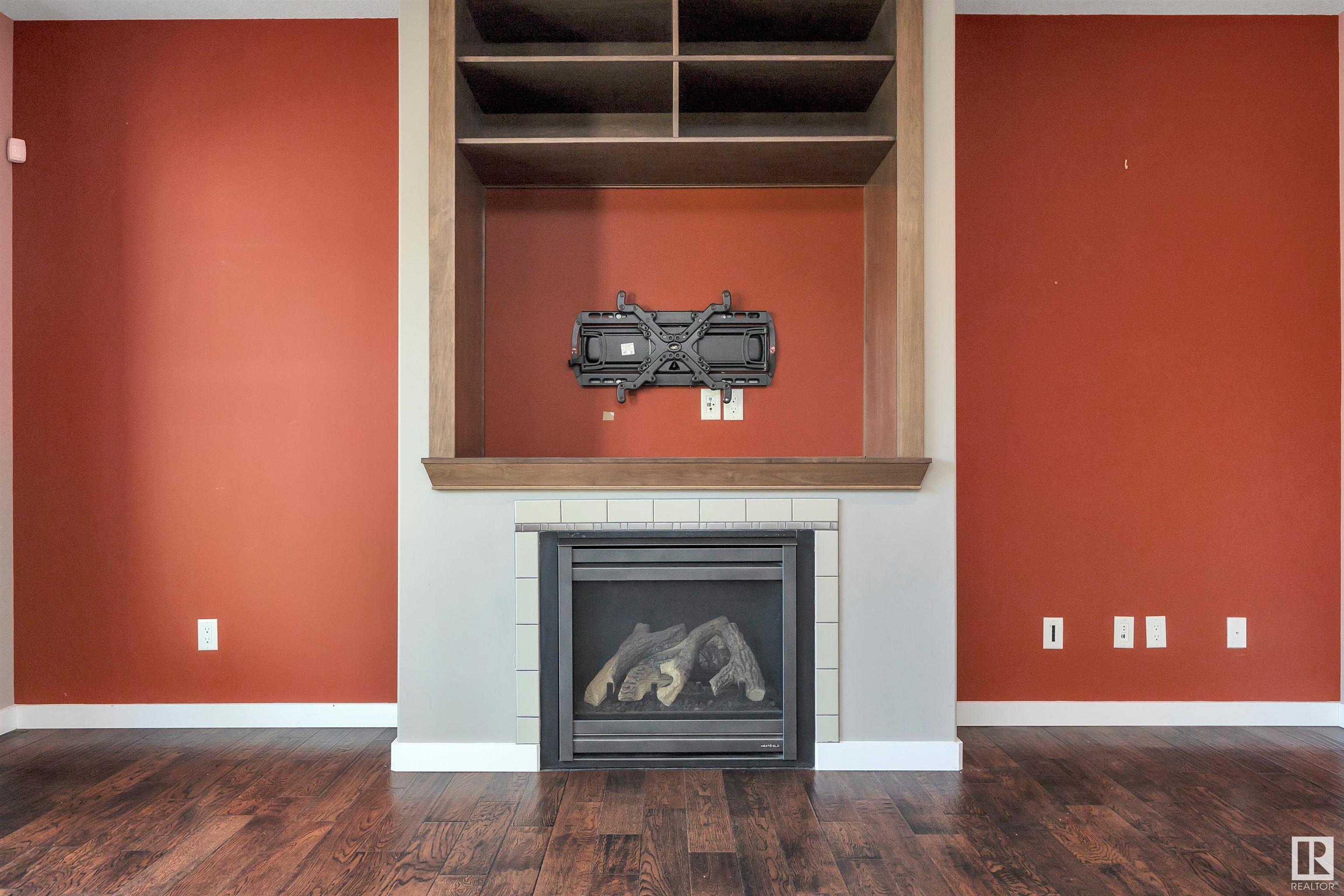      10611 130 ST NW , Edmonton,  ,T5N 1Y1 ;  Listing Number: MLS E4417232