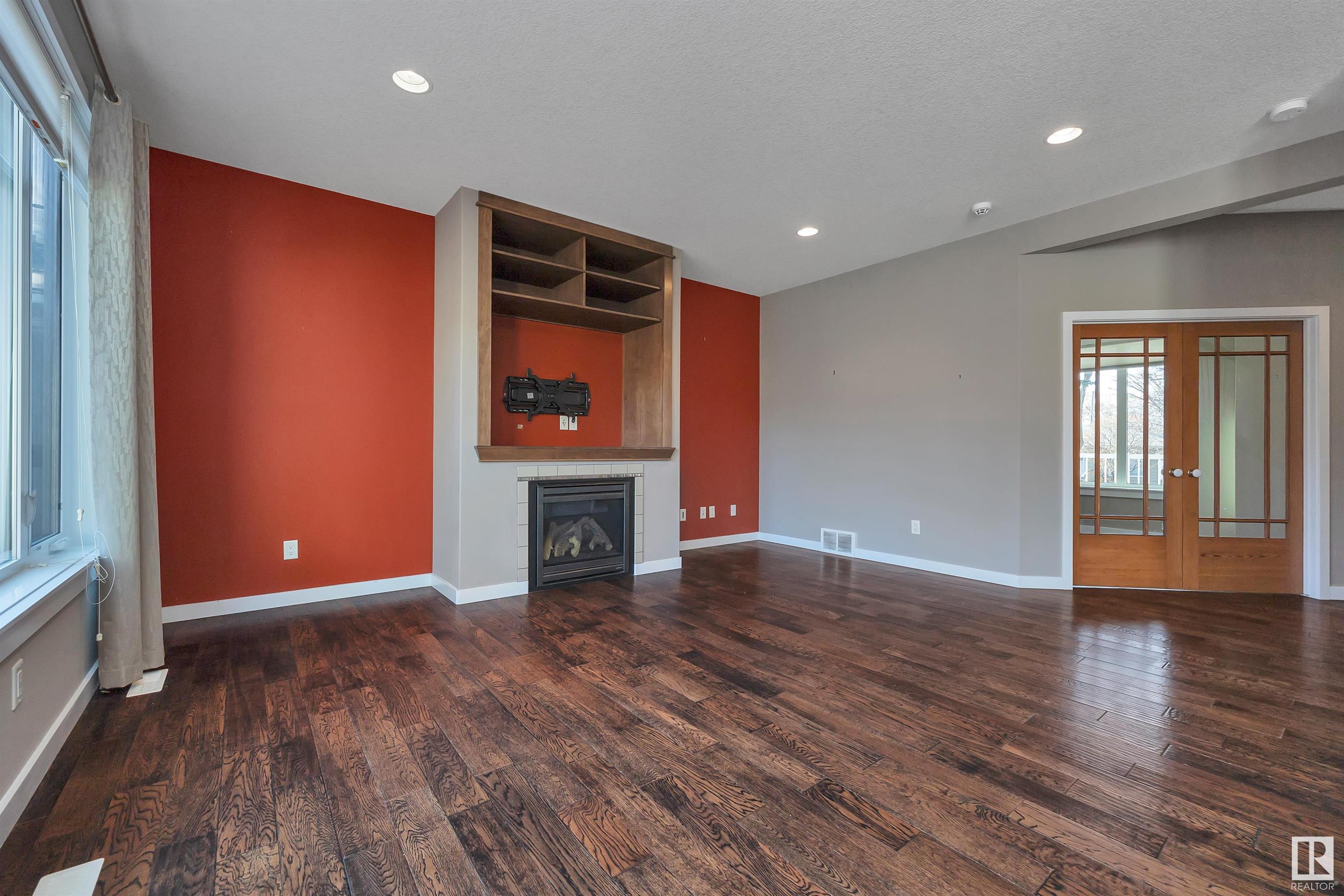      10611 130 ST NW , Edmonton,  ,T5N 1Y1 ;  Listing Number: MLS E4417232