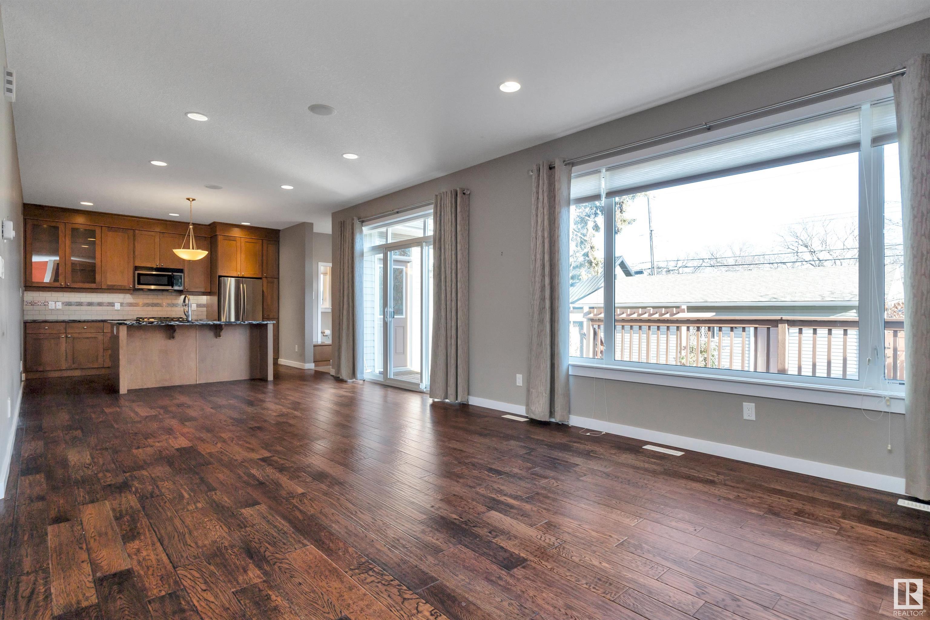      10611 130 ST NW , Edmonton,  ,T5N 1Y1 ;  Listing Number: MLS E4417232