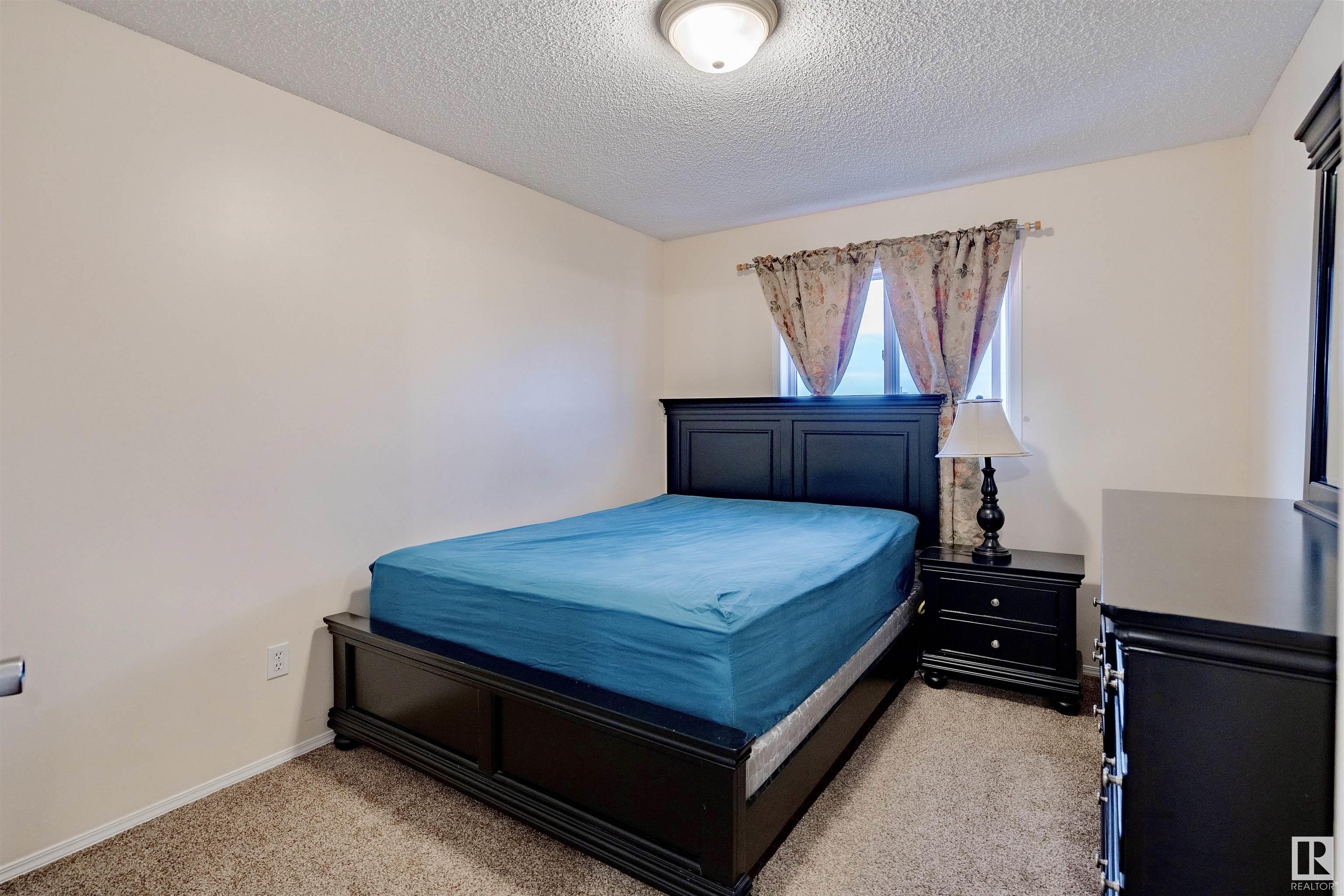      2918 31 ST NW , Edmonton,  ,T6T 1T9 ;  Listing Number: MLS E4417233