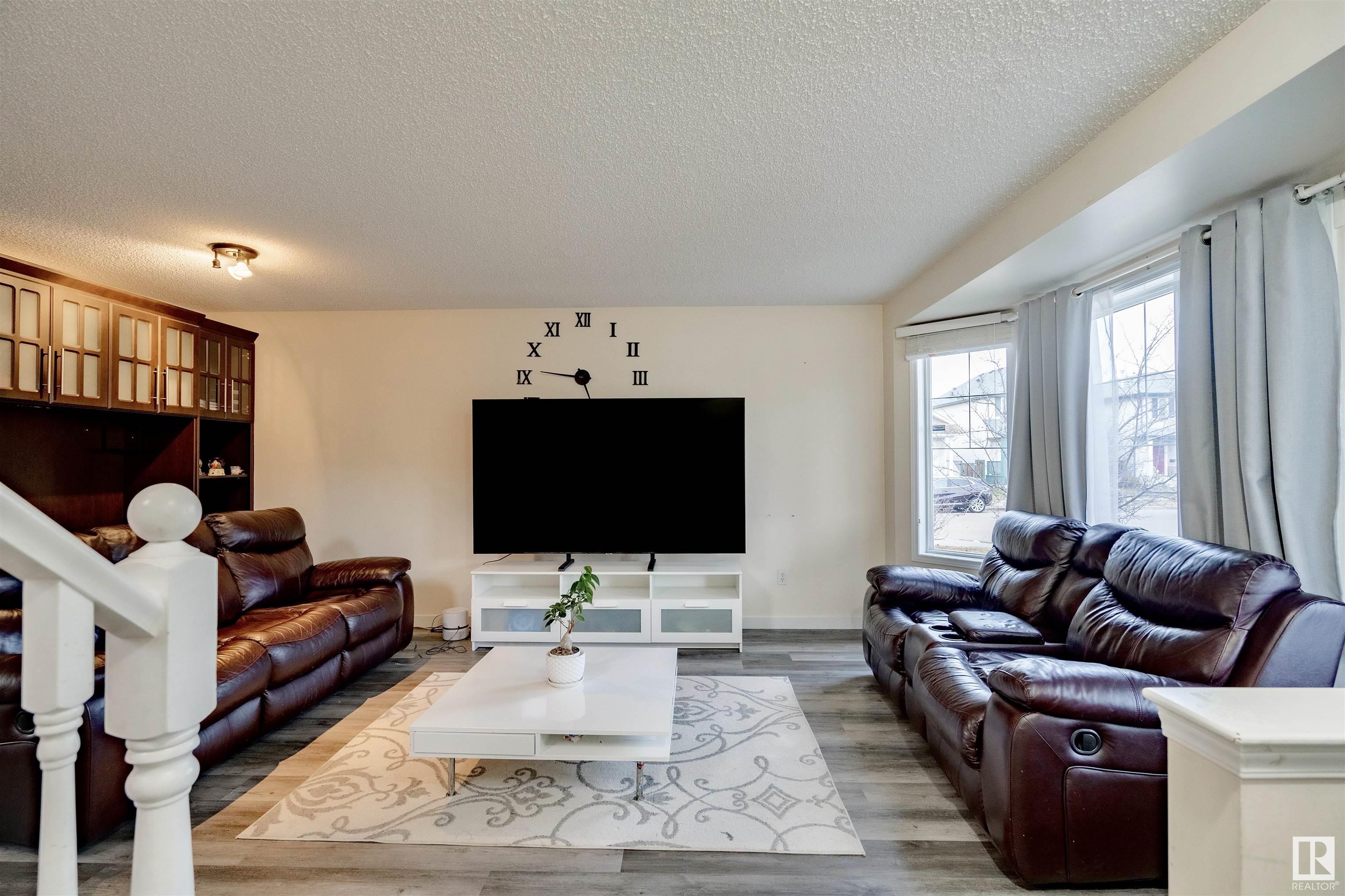      2918 31 ST NW , Edmonton,  ,T6T 1T9 ;  Listing Number: MLS E4417233