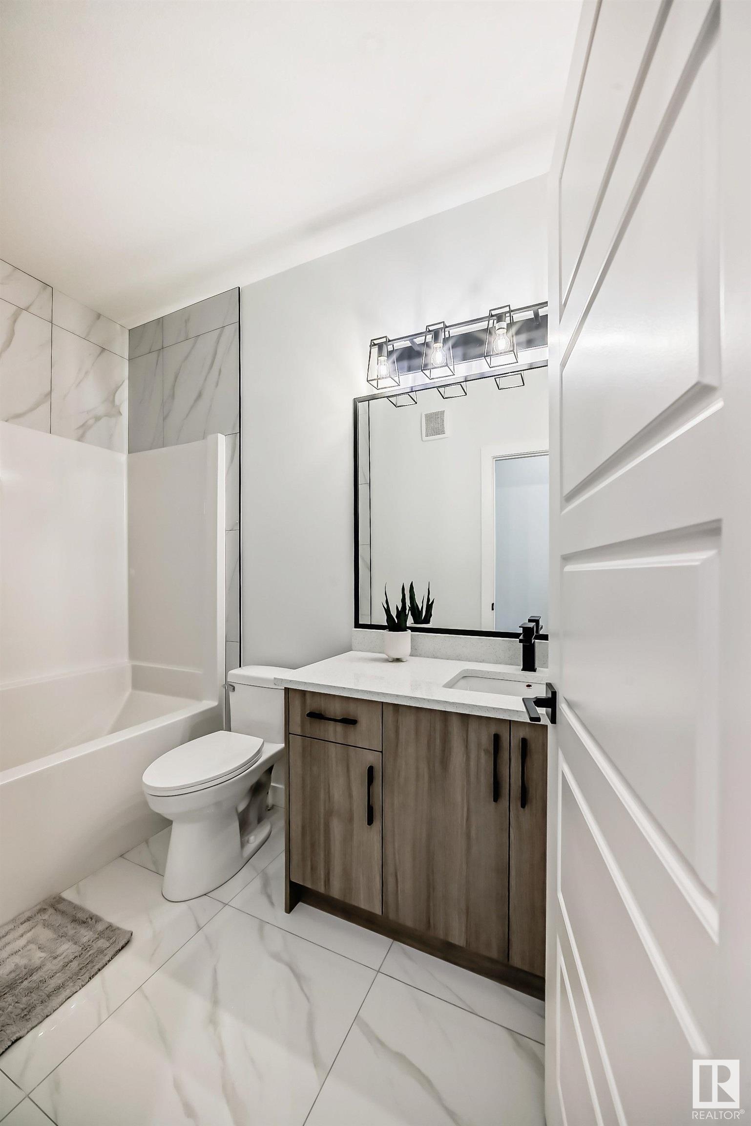      128 WYATT RG , Fort Saskatchewan,  ,T8L 0Z8 ;  Listing Number: MLS E4417237