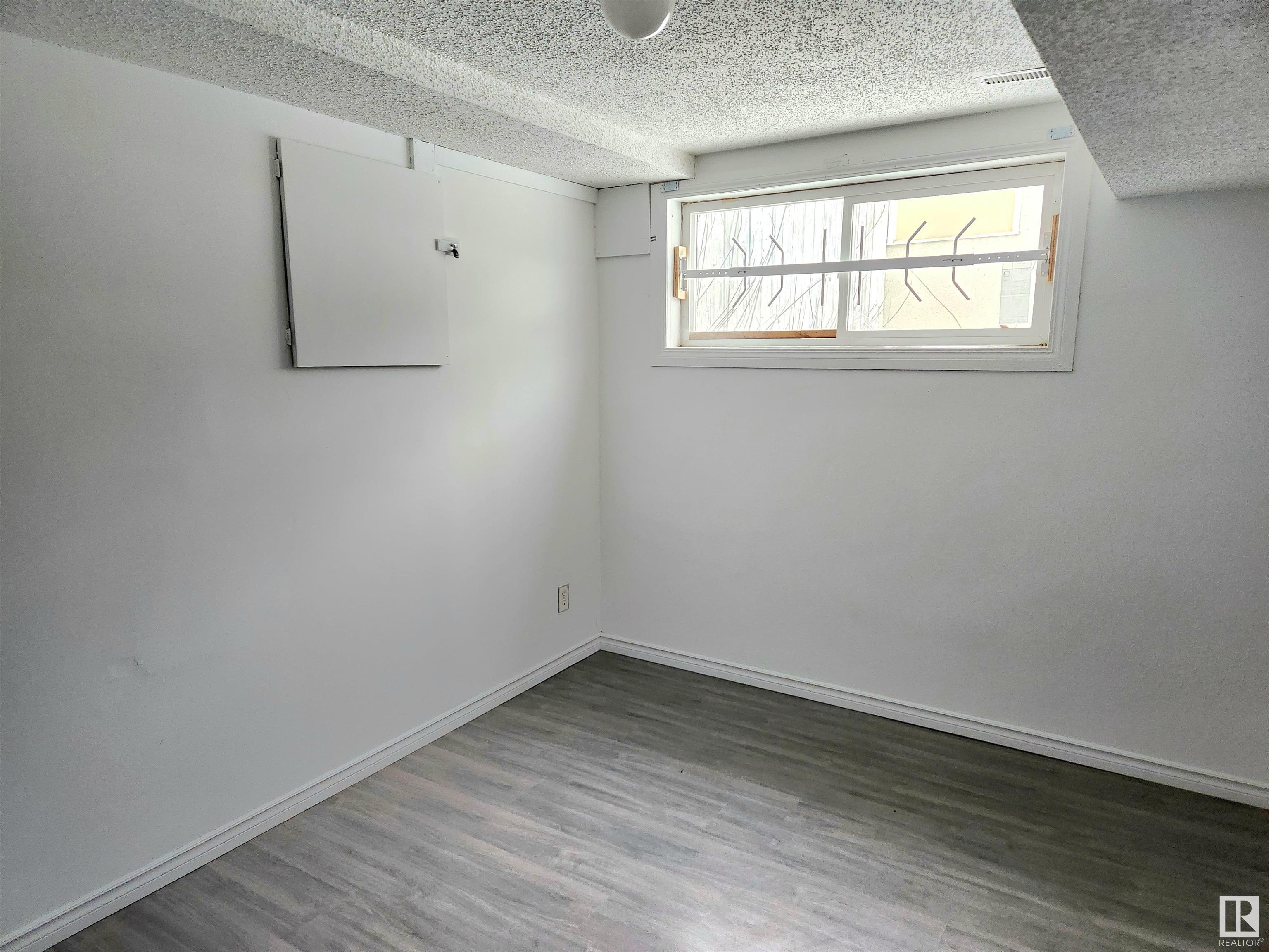      12245 86 ST NW , Edmonton,  ,T5B 3K8 ;  Listing Number: MLS E4417238