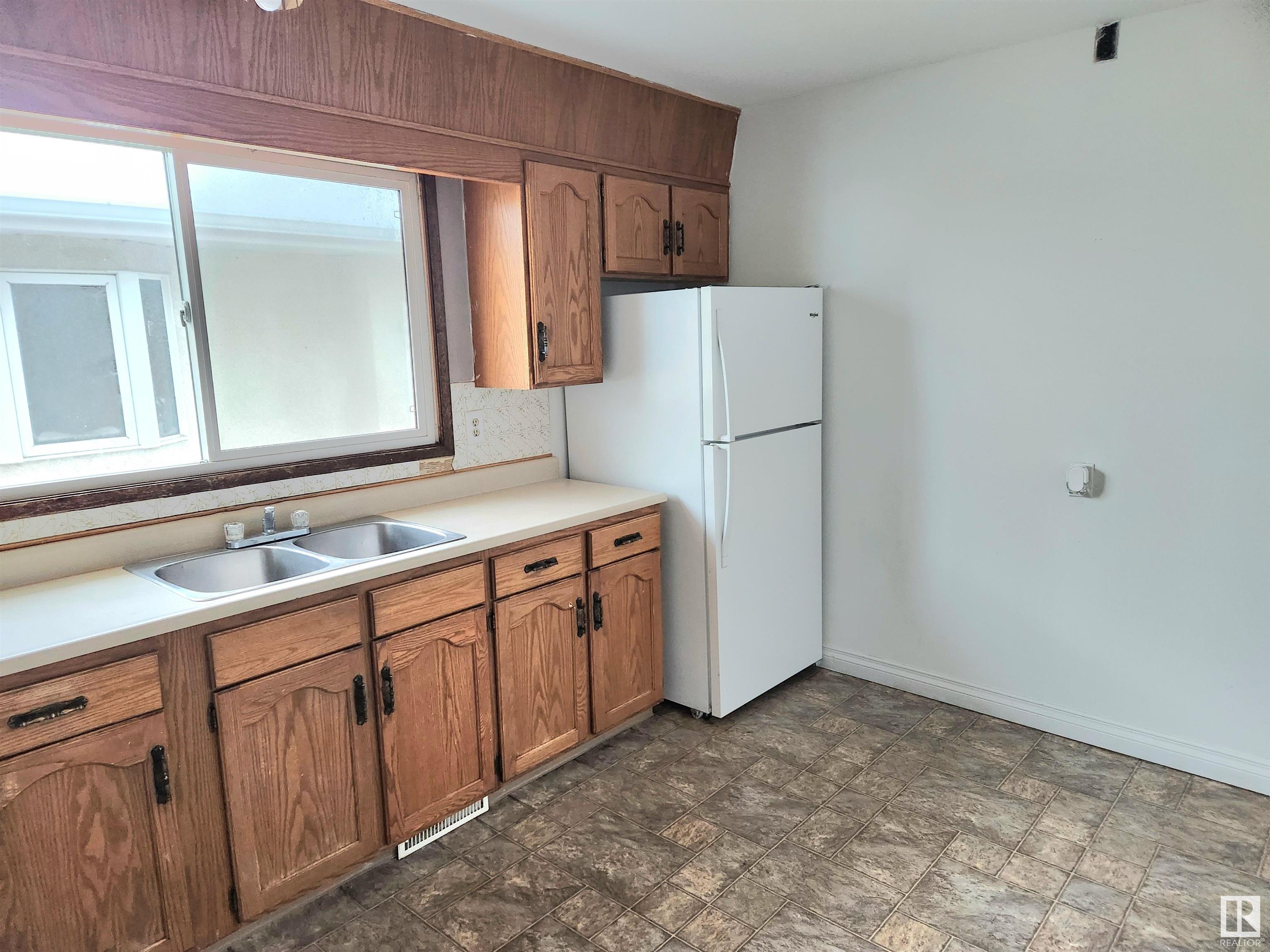      12245 86 ST NW , Edmonton,  ,T5B 3K8 ;  Listing Number: MLS E4417238