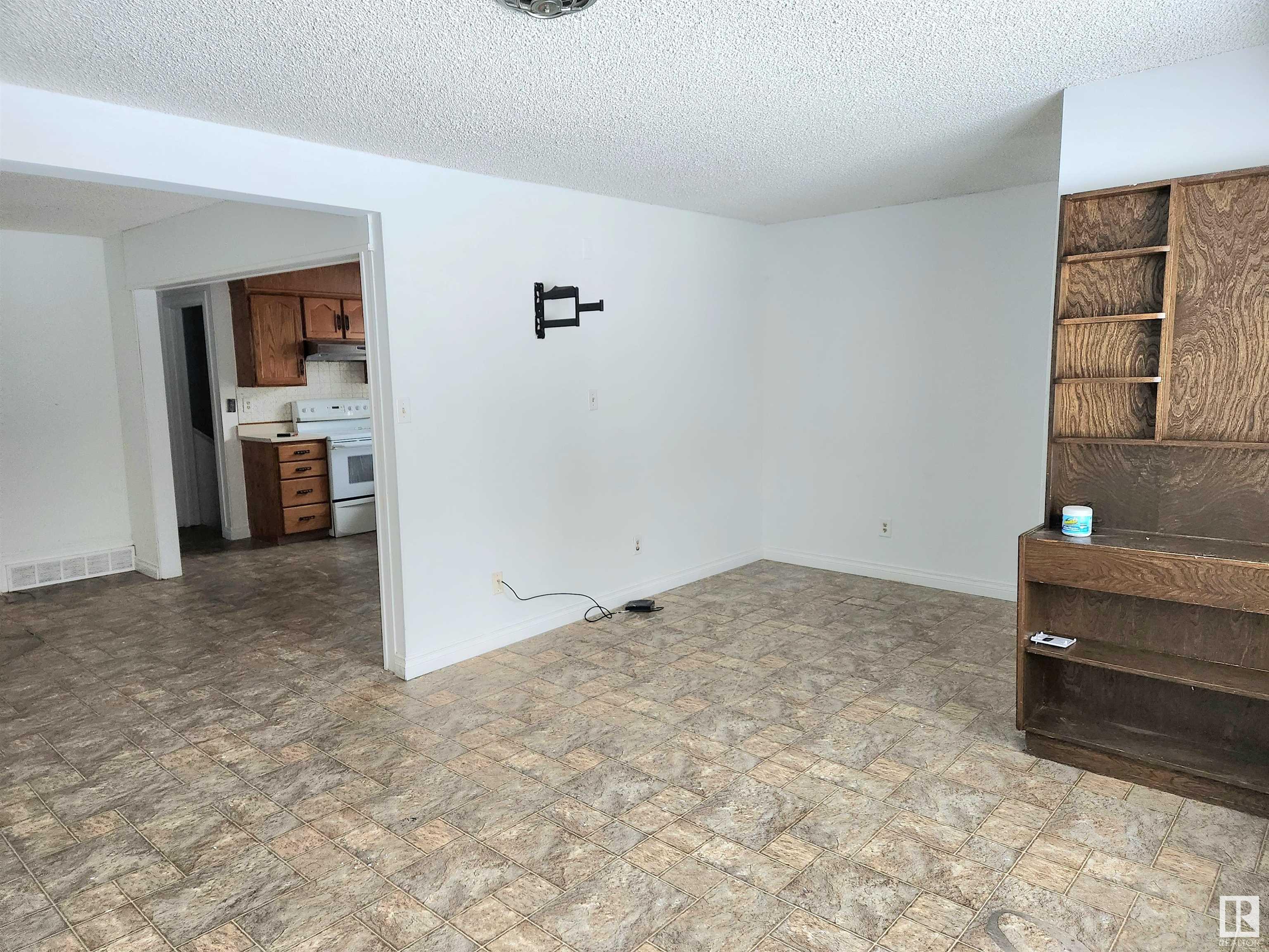      12245 86 ST NW , Edmonton,  ,T5B 3K8 ;  Listing Number: MLS E4417238