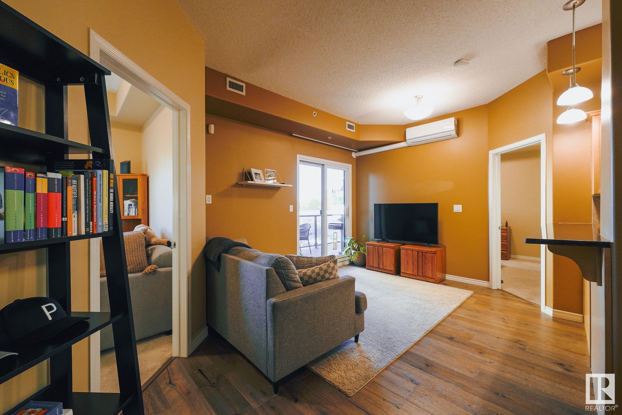      #105 9707 106 ST NW , Edmonton,  ,T5K 0B7 ;  Listing Number: MLS E4417250