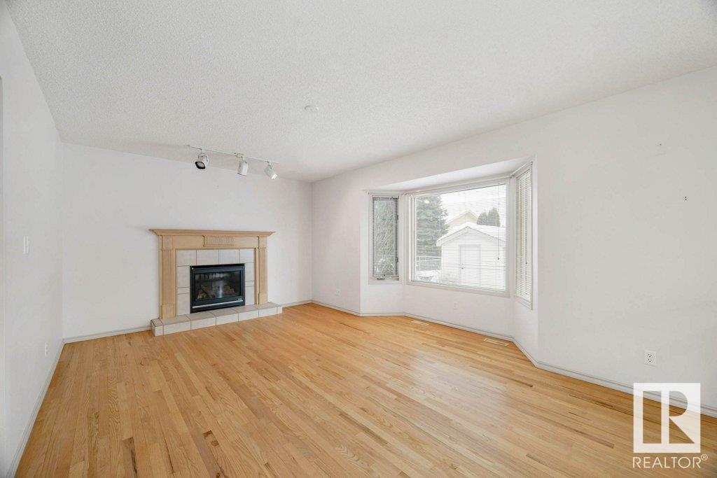      9 Stoneshire CR , Spruce Grove,  ,T7X 3A6 ;  Listing Number: MLS E4417251