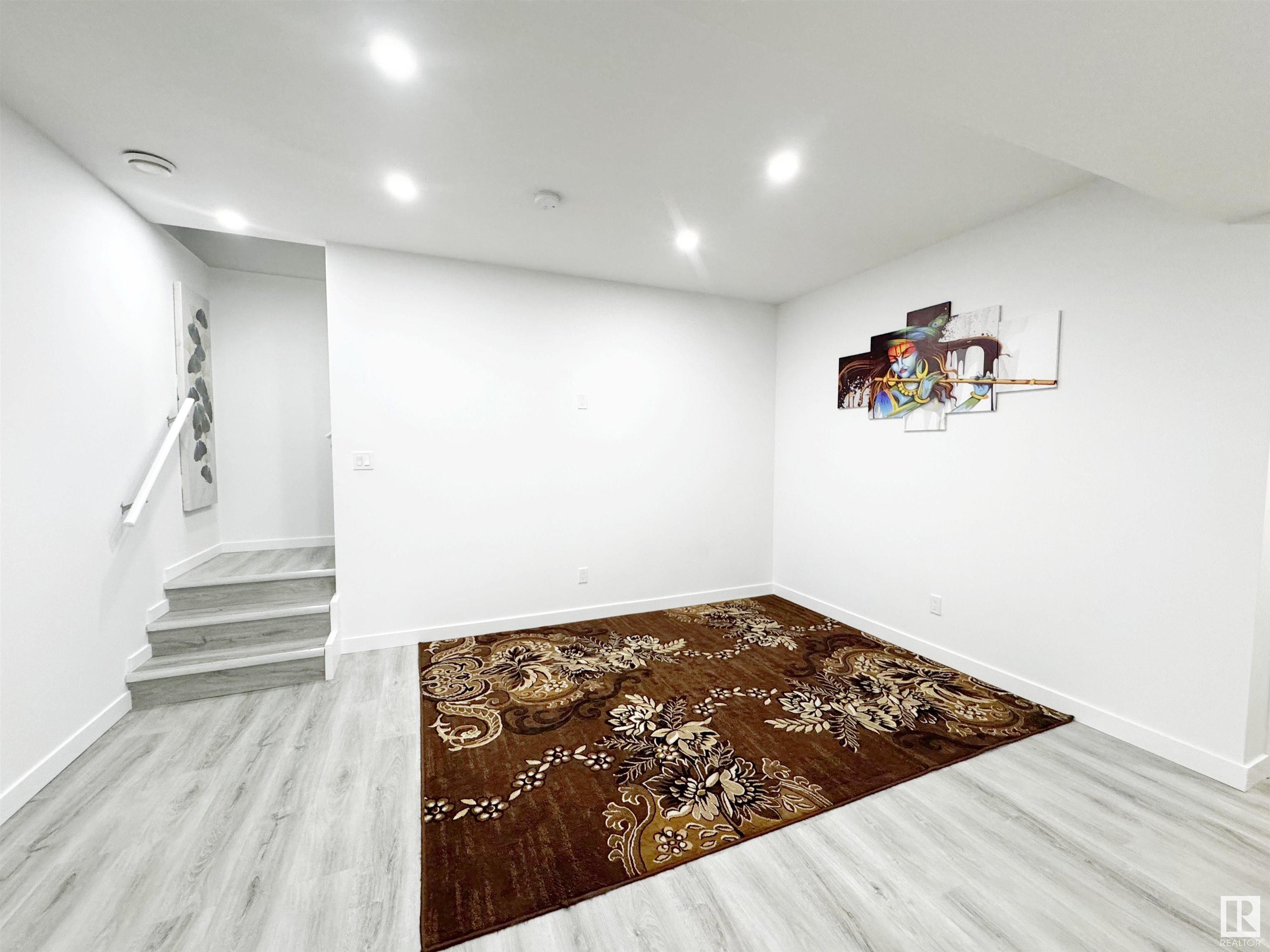      2130 52A ST SW , Edmonton,  ,T6X 1X4 ;  Listing Number: MLS E4417256