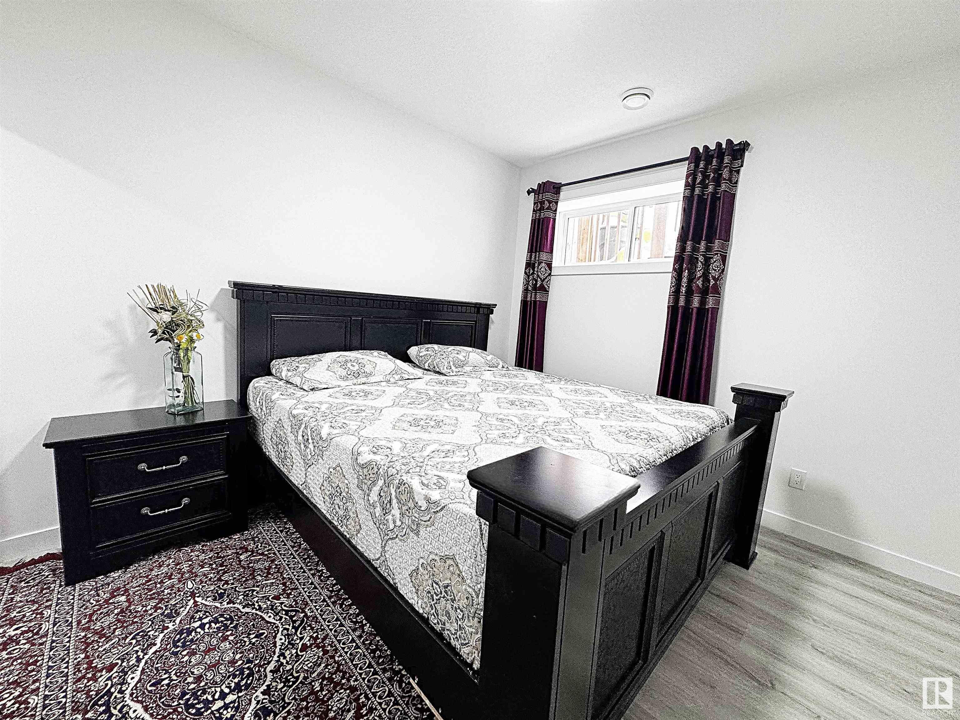      2130 52A ST SW , Edmonton,  ,T6X 1X4 ;  Listing Number: MLS E4417256