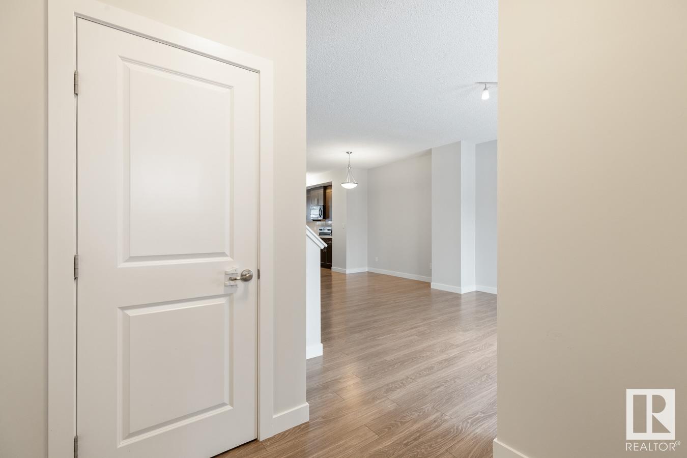      175 ROBINSON DR , Leduc,  ,T9E 1G5 ;  Listing Number: MLS E4417257