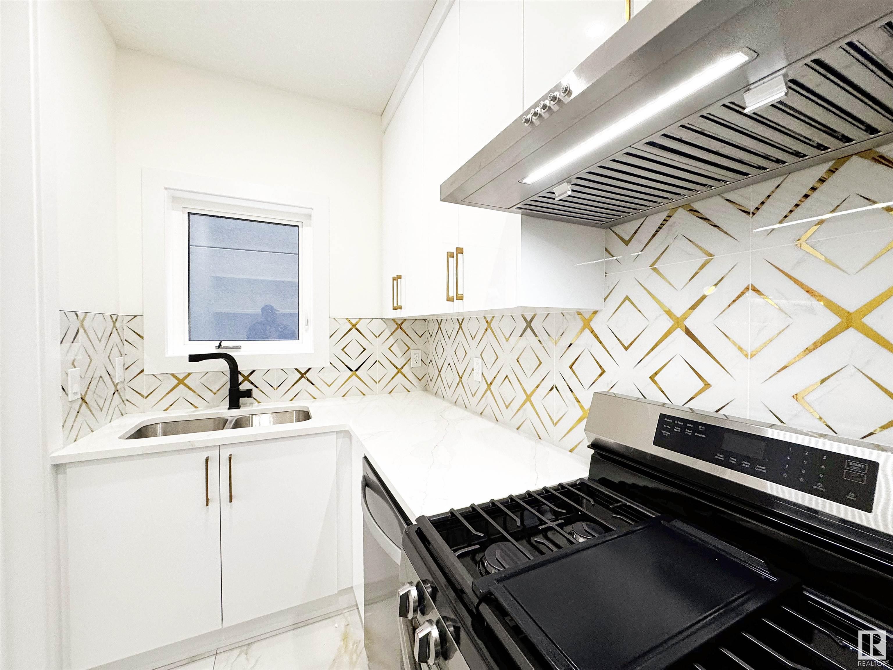      1728 18 ST NW , Edmonton,  ,T6T 1J1 ;  Listing Number: MLS E4417258