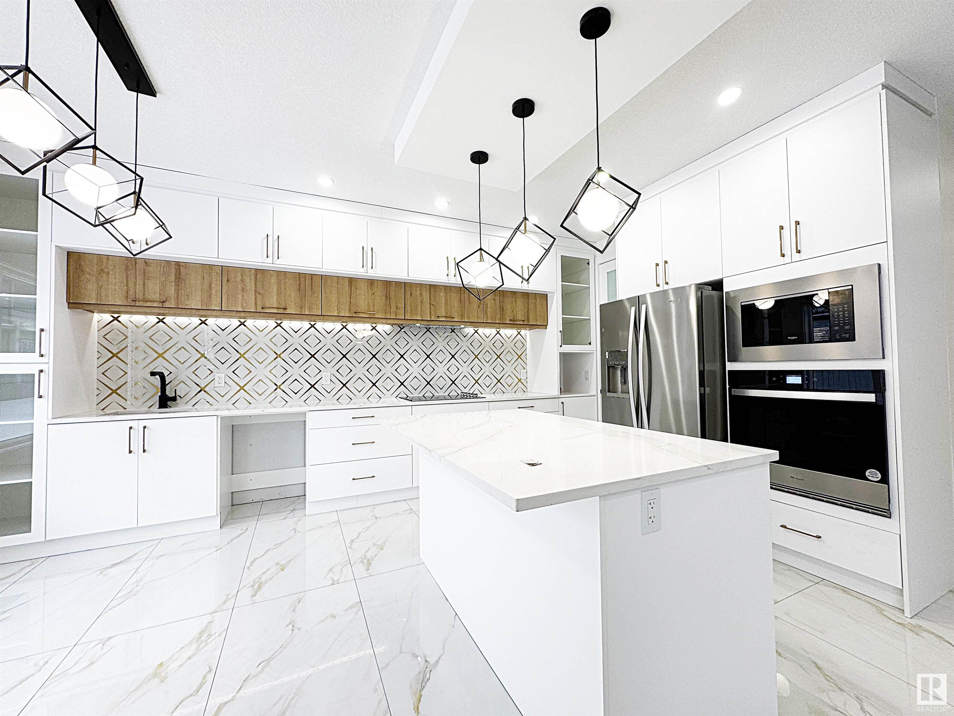      1728 18 ST NW , Edmonton,  ,T6T 1J1 ;  Listing Number: MLS E4417258