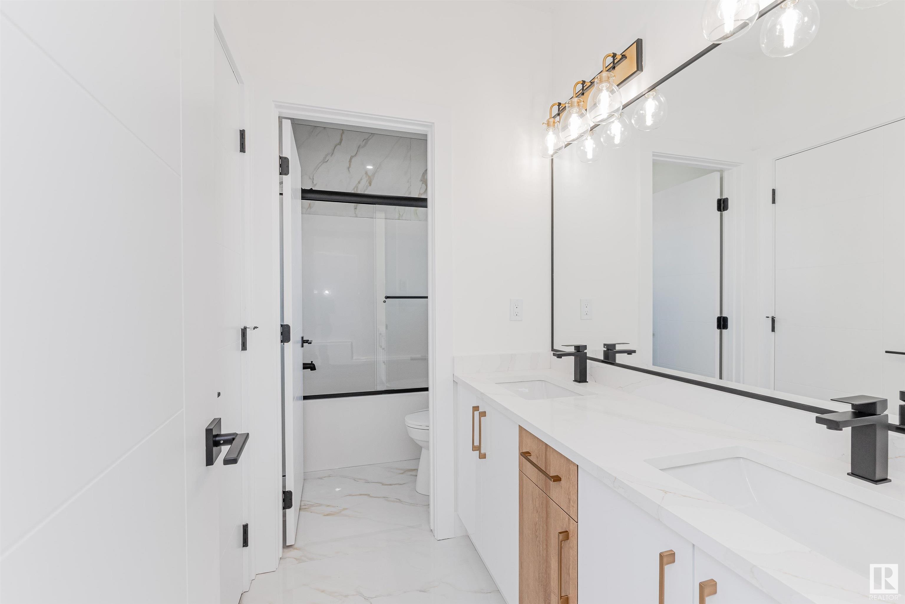      1728 18 ST NW , Edmonton,  ,T6T 1J1 ;  Listing Number: MLS E4417258
