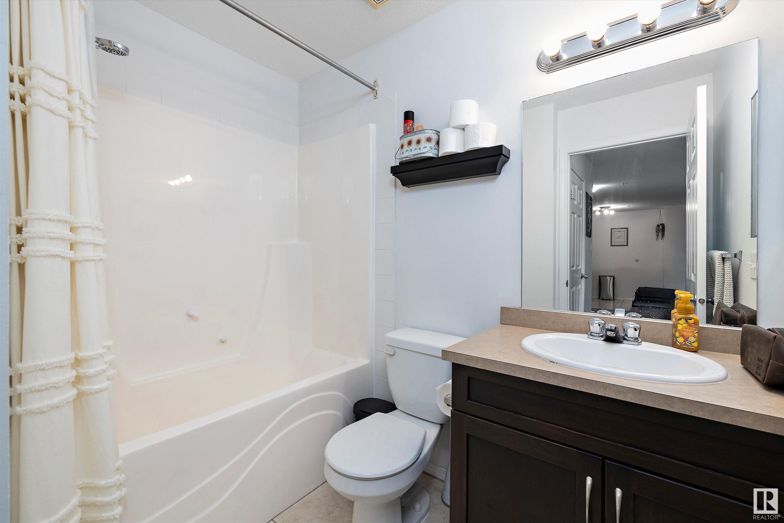     #210 4310 33 ST , Stony Plain,  ,T7Z 0A8 ;  Listing Number: MLS E4417261