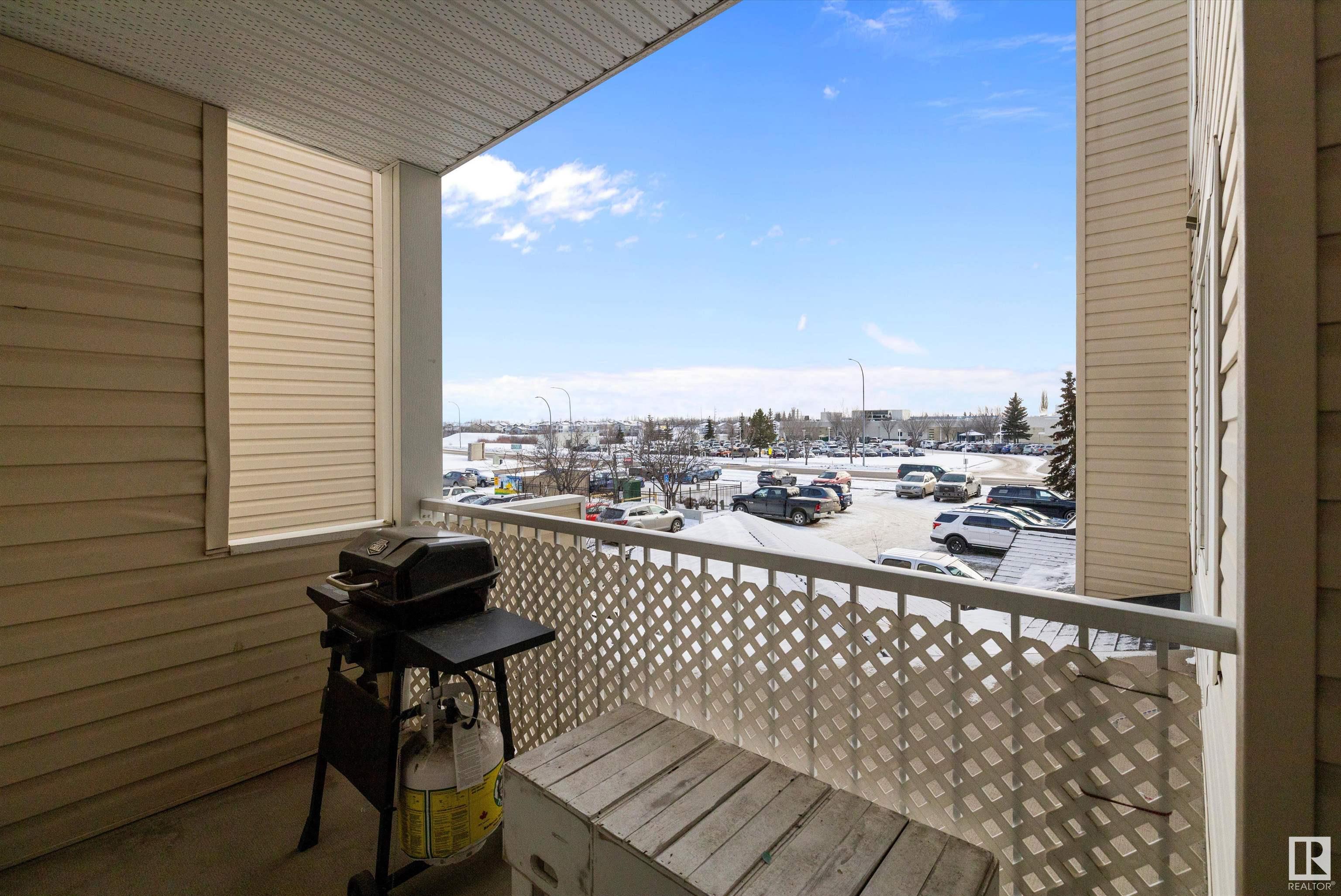      #210 4310 33 ST , Stony Plain,  ,T7Z 0A8 ;  Listing Number: MLS E4417261