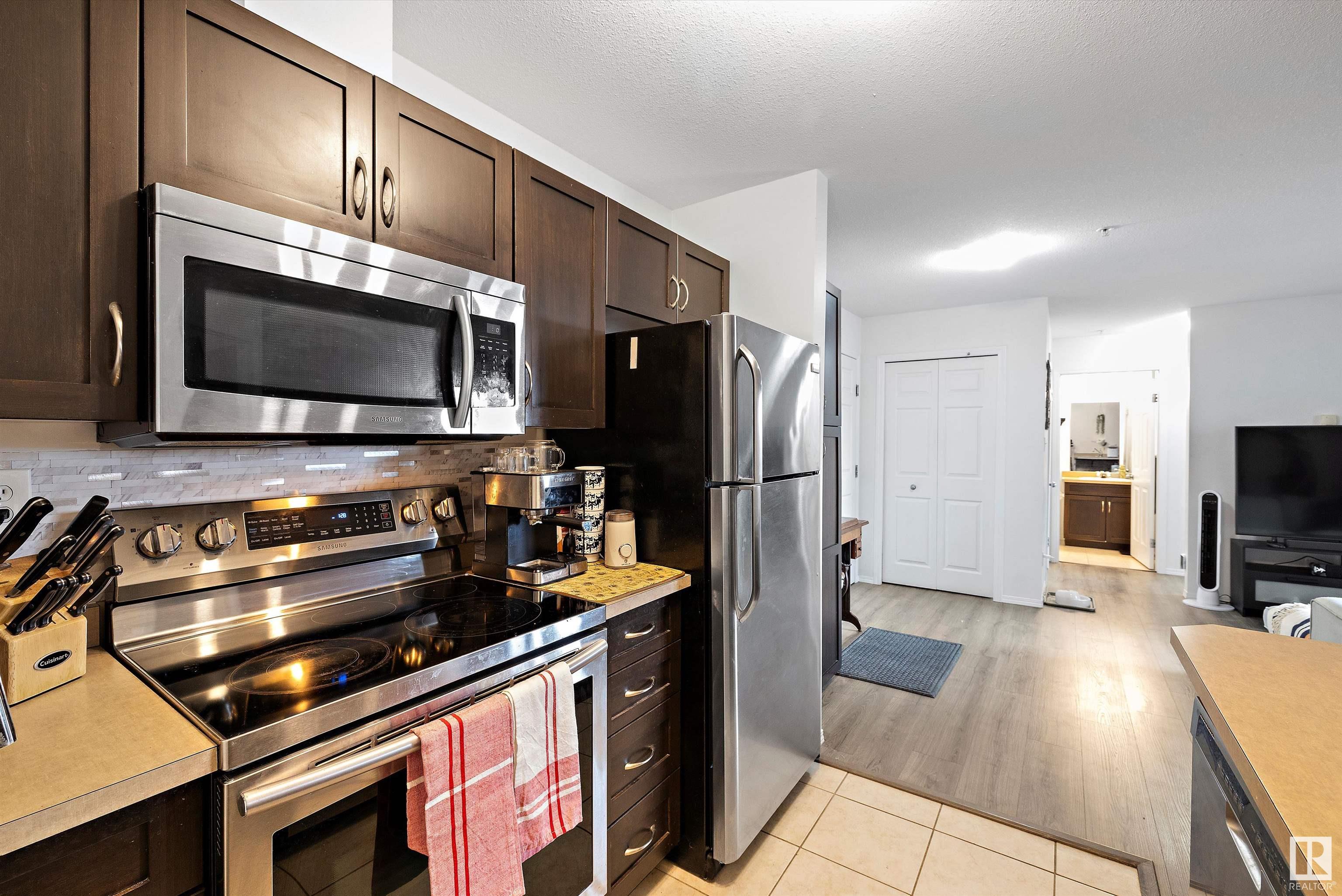      #210 4310 33 ST , Stony Plain,  ,T7Z 0A8 ;  Listing Number: MLS E4417261