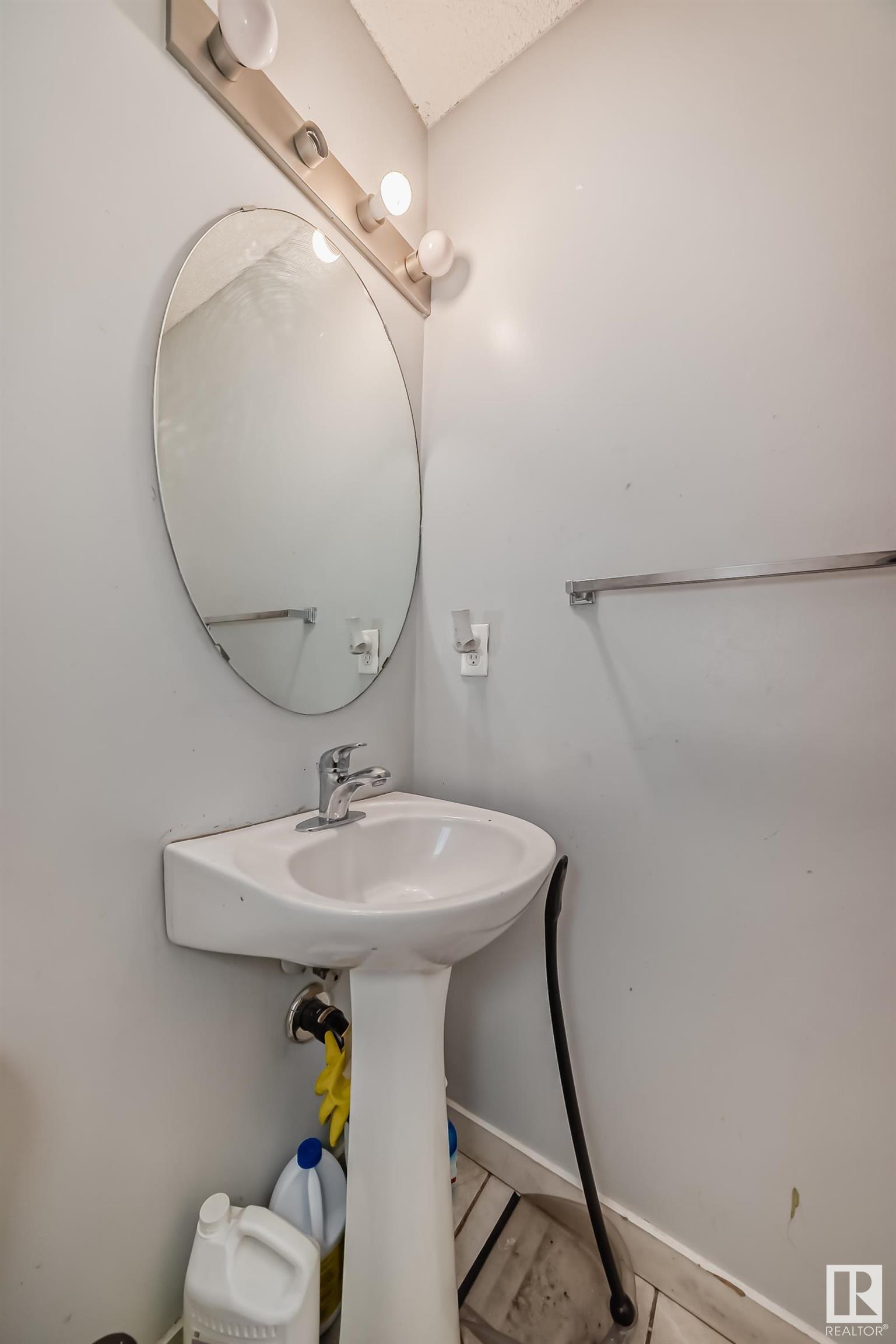      13852 37 ST NW , Edmonton,  ,T5Y 3G4 ;  Listing Number: MLS E4417269