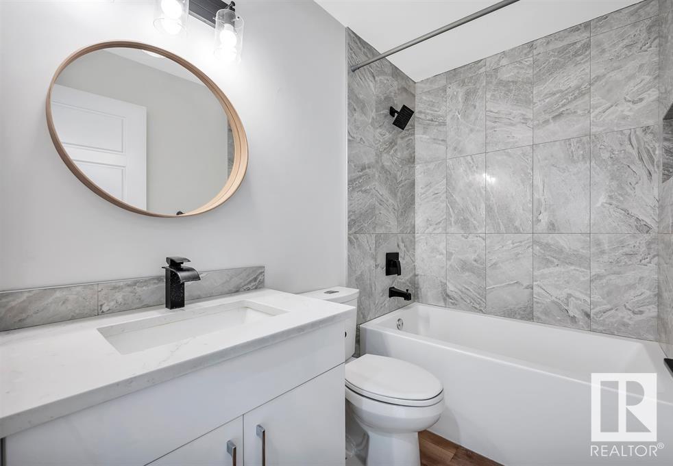      #UPPER 9907 170 AV NW , Edmonton,  ,T5X 3G3 ;  Listing Number: MLS E4417281