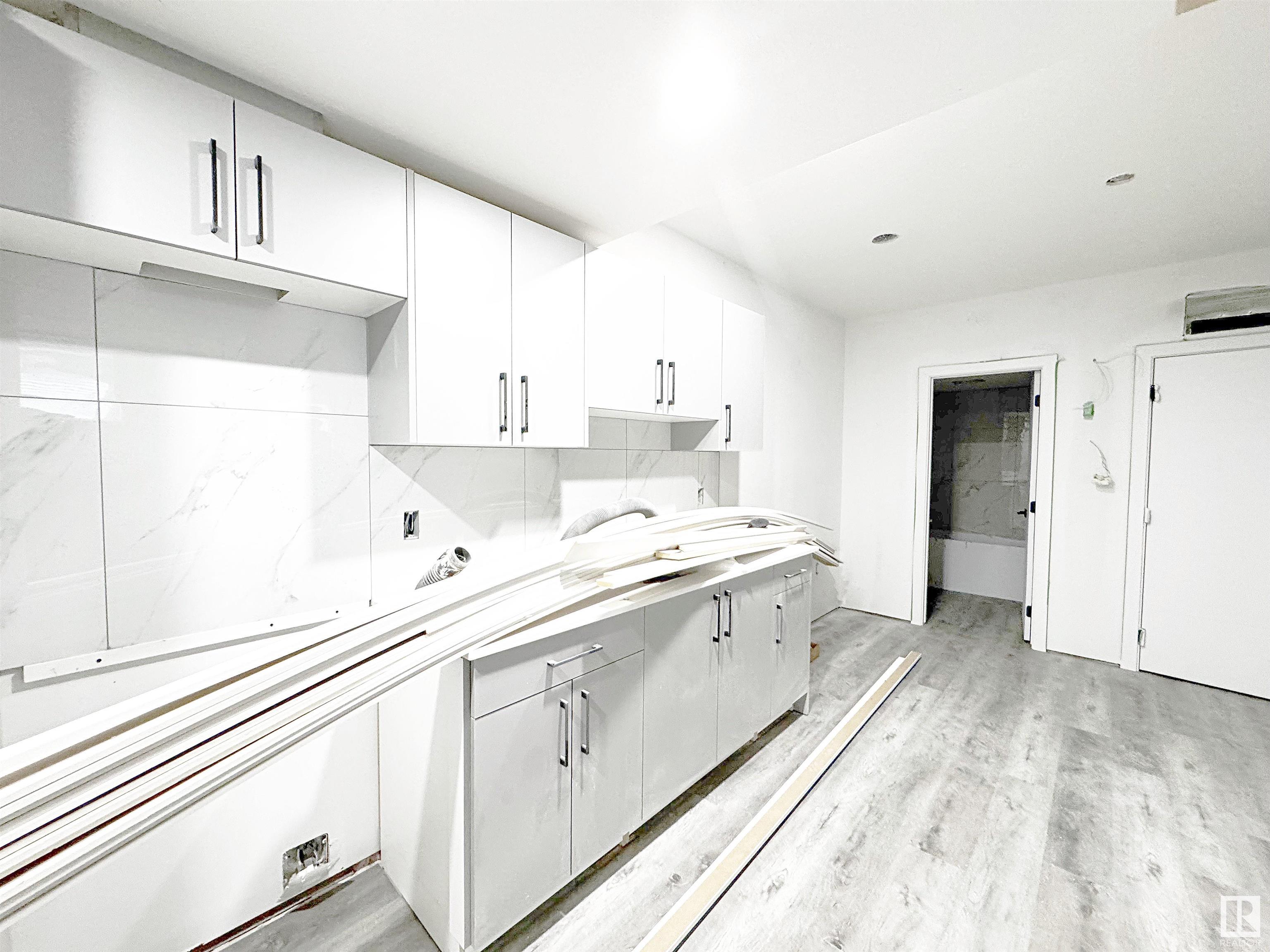      1312 35 ST NW , Edmonton,  ,T6L 3E8 ;  Listing Number: MLS E4417293