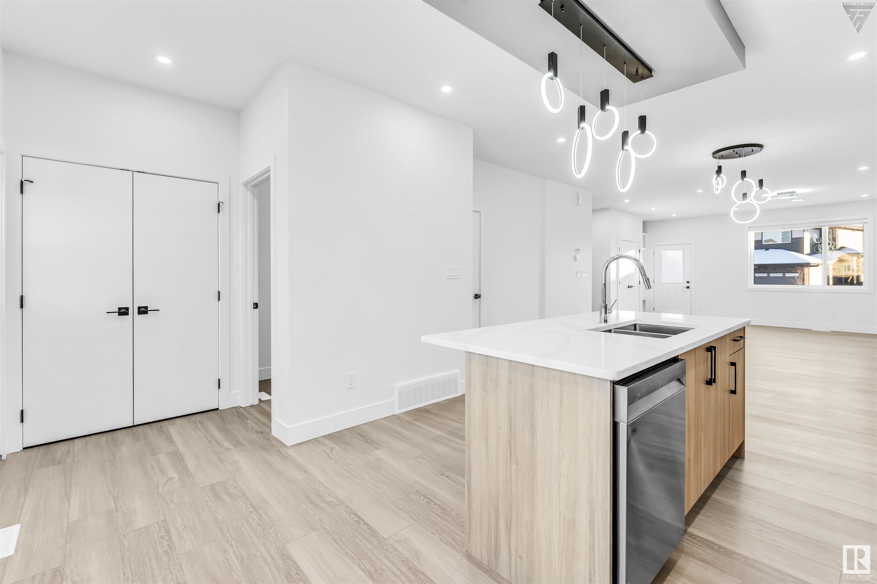      860 Northern Harrier LN NW , Edmonton,  ,T5S 2B9 ;  Listing Number: MLS E4417294