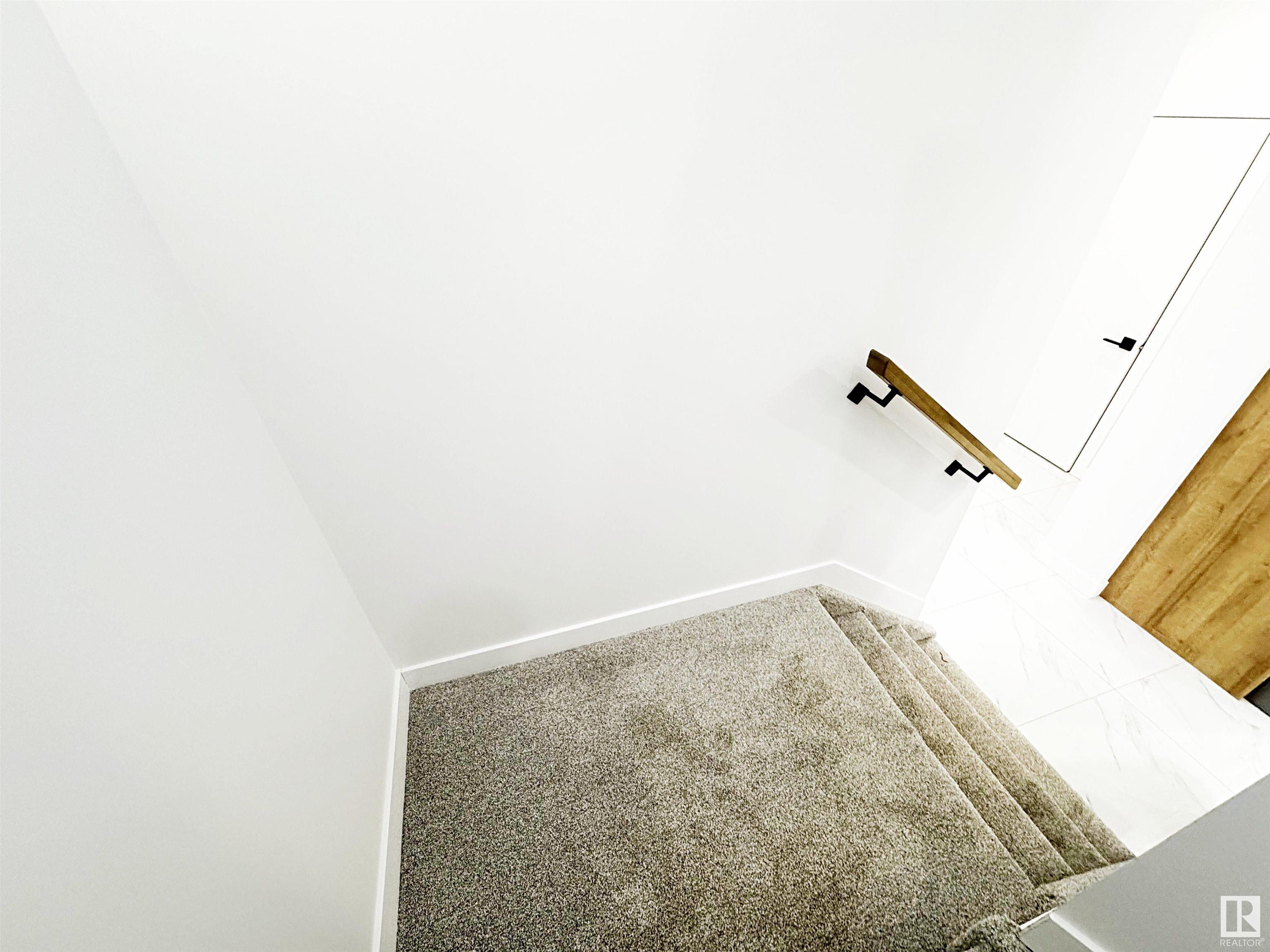      1314 35 ST NW , Edmonton,  ,T6L 3E8 ;  Listing Number: MLS E4417295