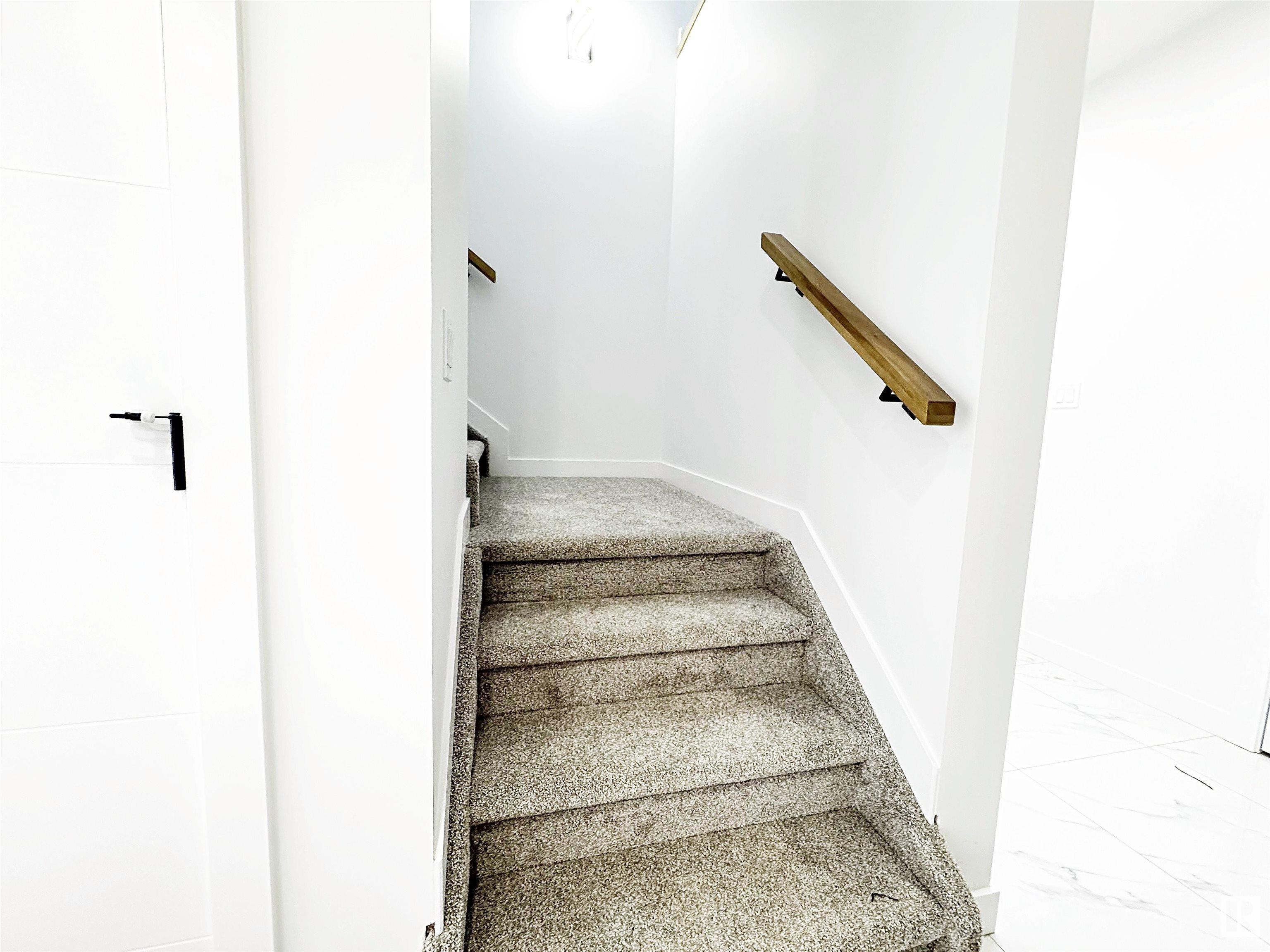      1314 35 ST NW , Edmonton,  ,T6L 3E8 ;  Listing Number: MLS E4417295