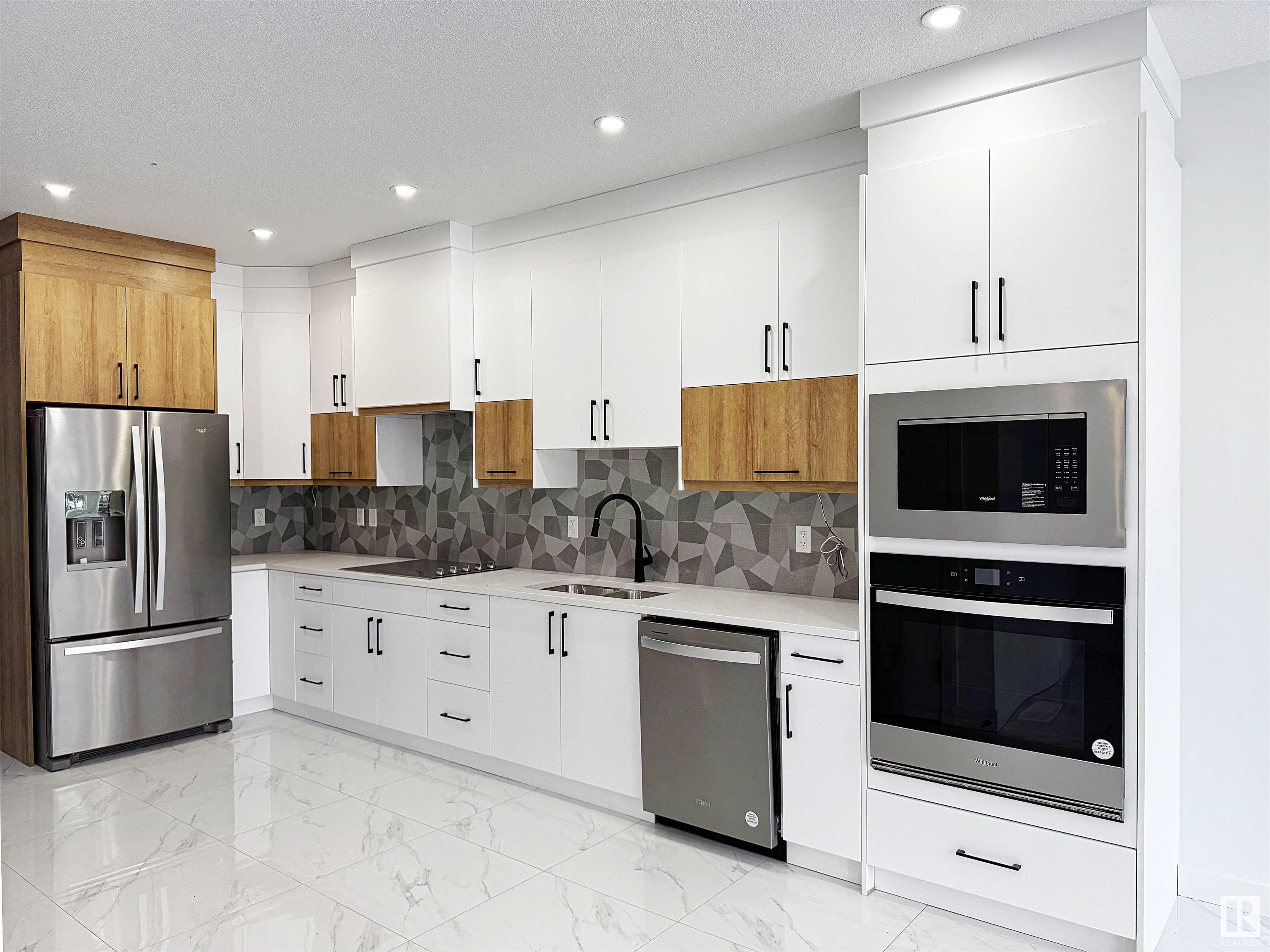      1314 35 ST NW , Edmonton,  ,T6L 3E8 ;  Listing Number: MLS E4417295
