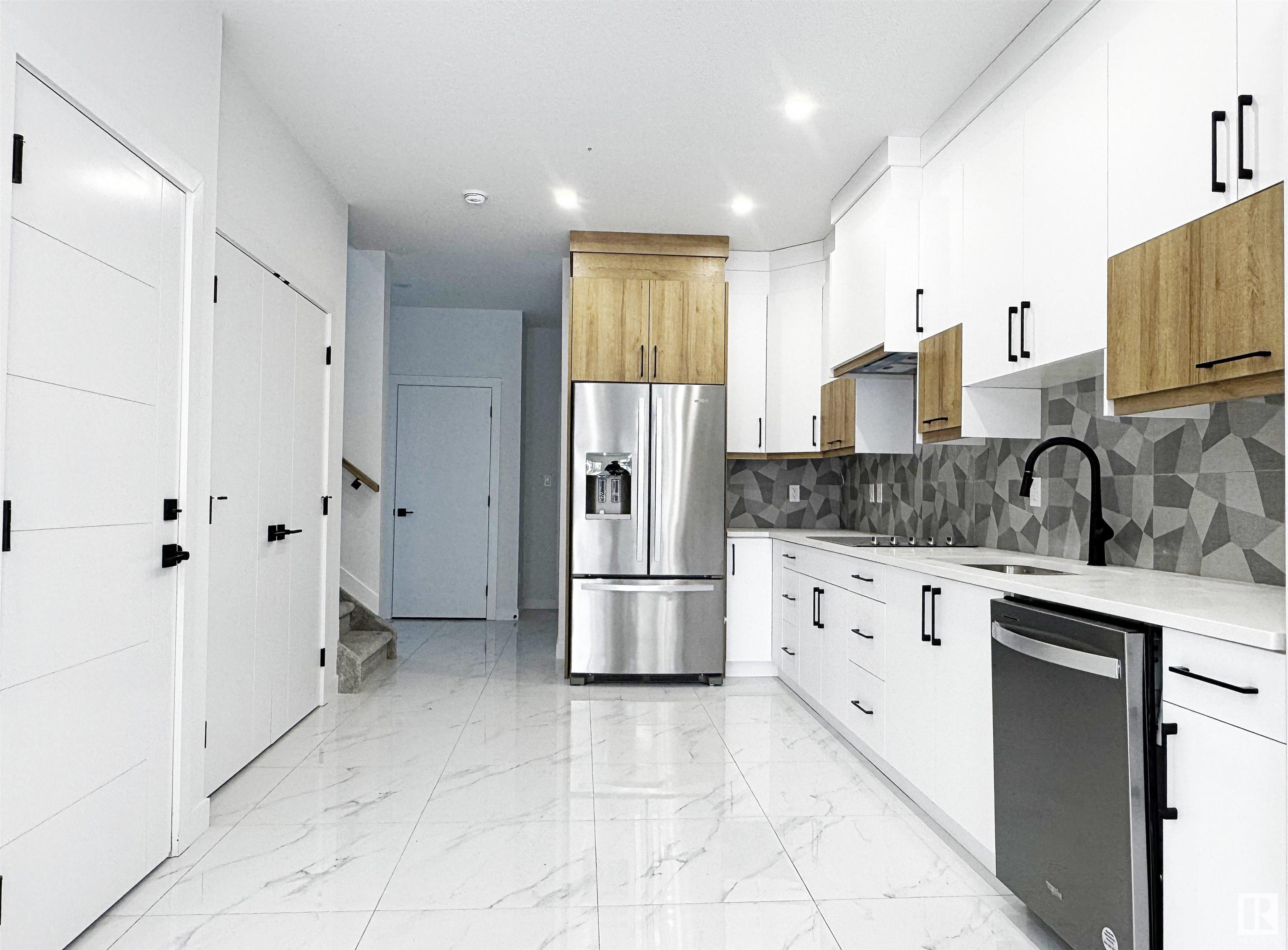     1314 35 ST NW , Edmonton,  ,T6L 3E8 ;  Listing Number: MLS E4417295