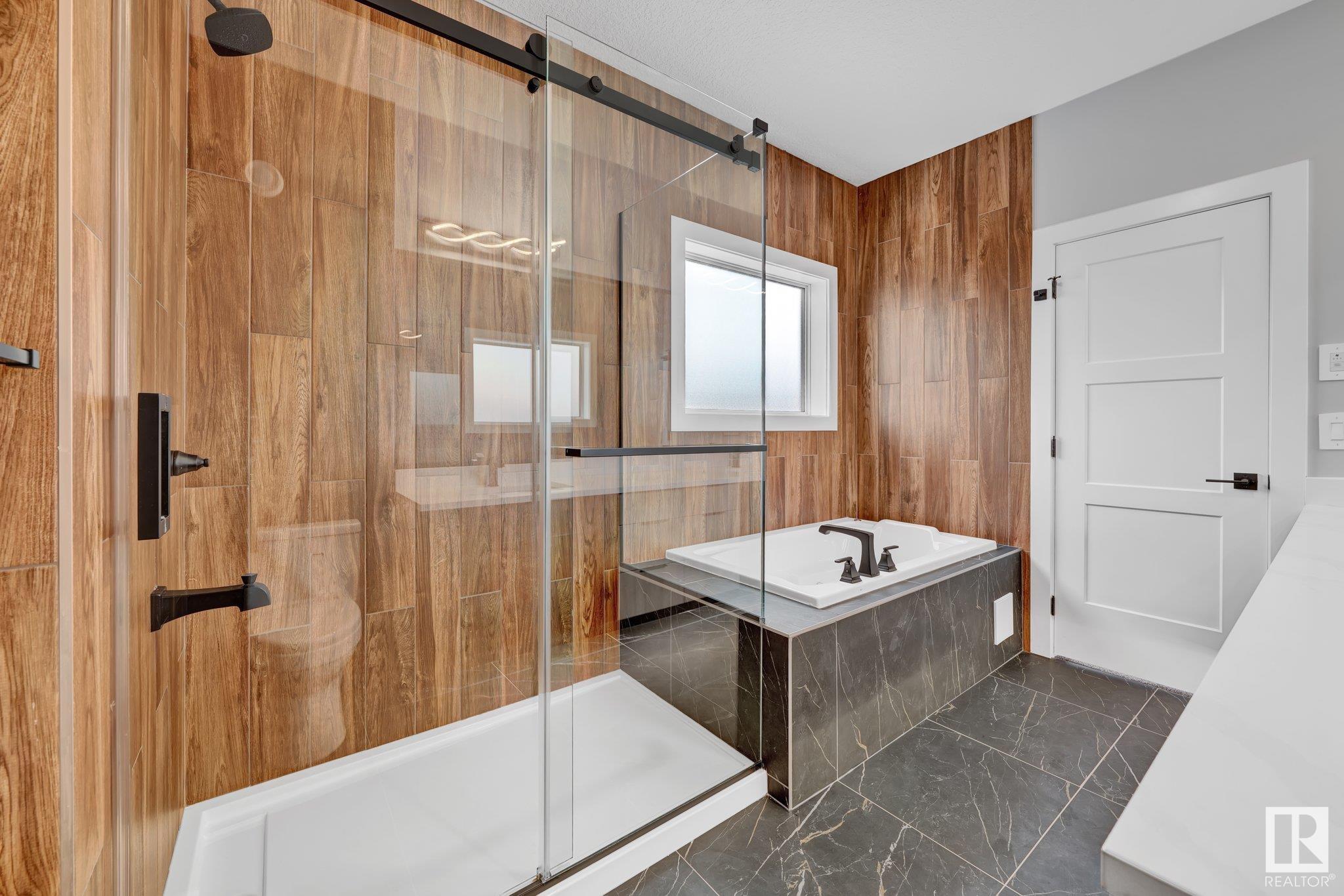      1731 19 ST NW , Edmonton,  ,T6T 2N1 ;  Listing Number: MLS E4417297