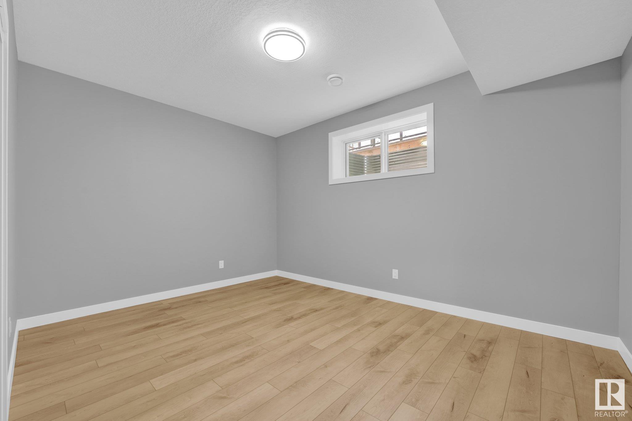      1731 19 ST NW , Edmonton,  ,T6T 2N1 ;  Listing Number: MLS E4417297