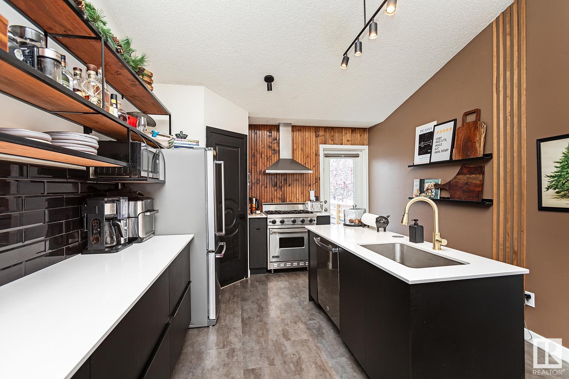      56 FOXHAVEN PL , Sherwood Park,  ,T8A 5Y4 ;  Listing Number: MLS E4417300