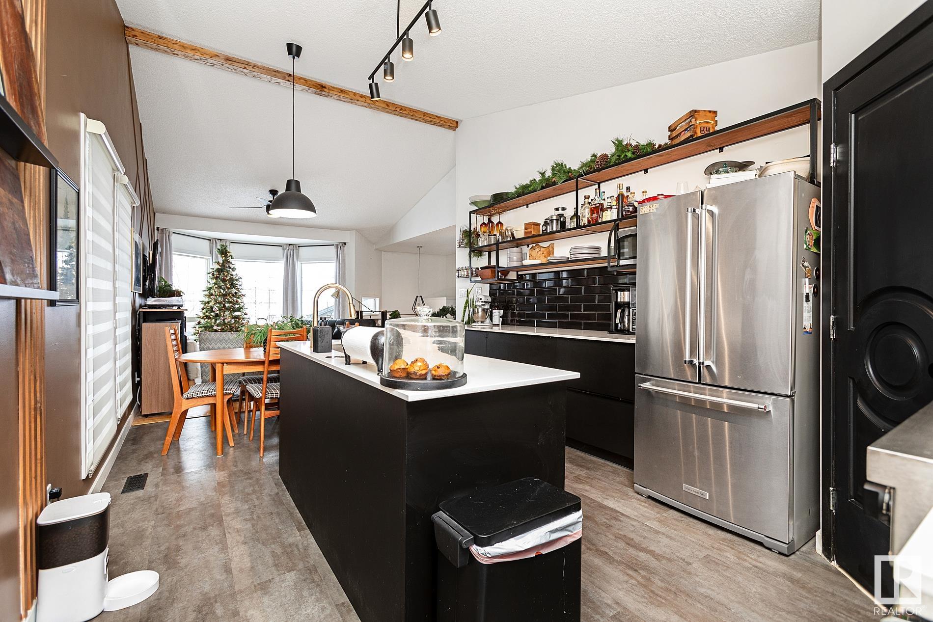      56 FOXHAVEN PL , Sherwood Park,  ,T8A 5Y4 ;  Listing Number: MLS E4417300