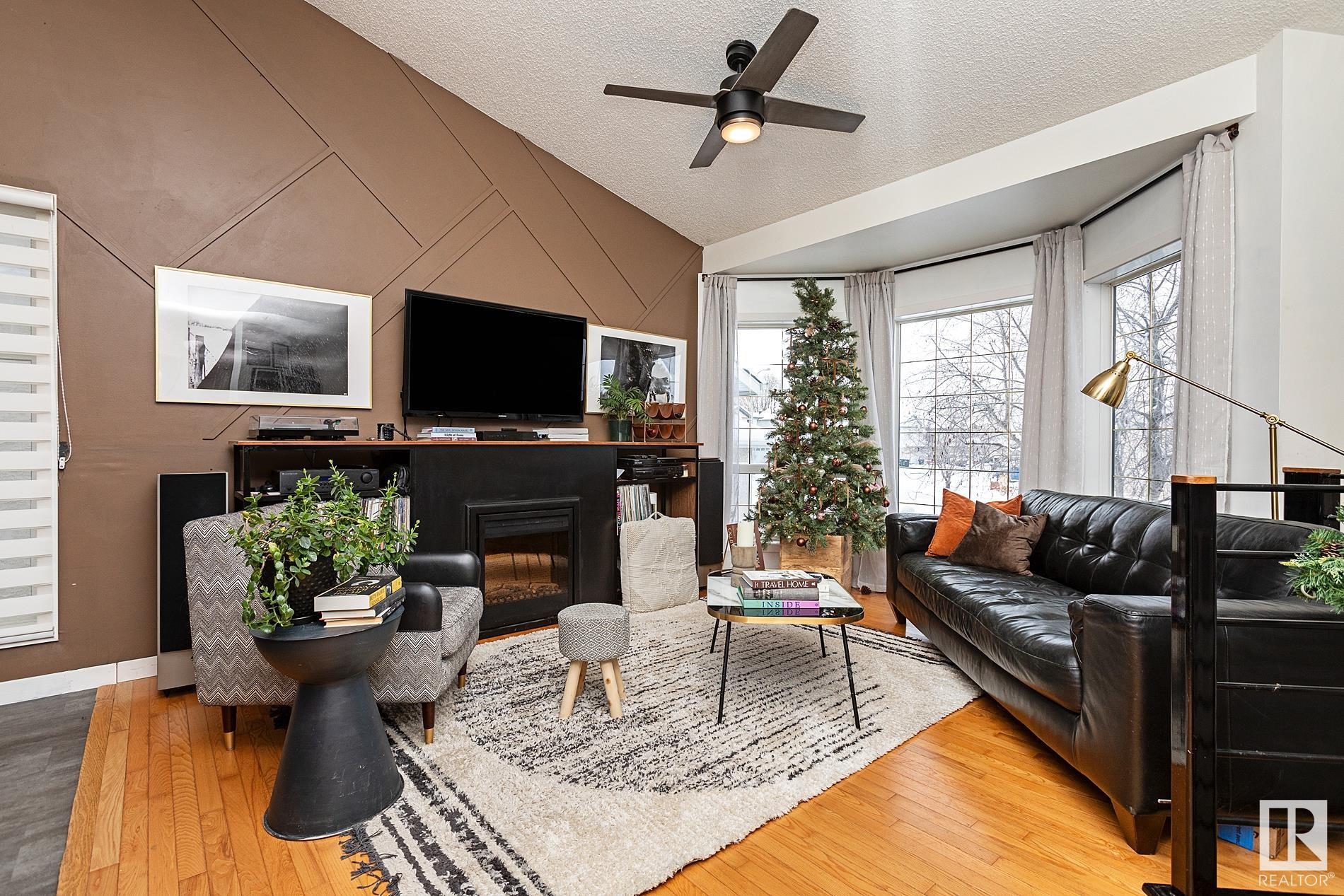      56 FOXHAVEN PL , Sherwood Park,  ,T8A 5Y4 ;  Listing Number: MLS E4417300