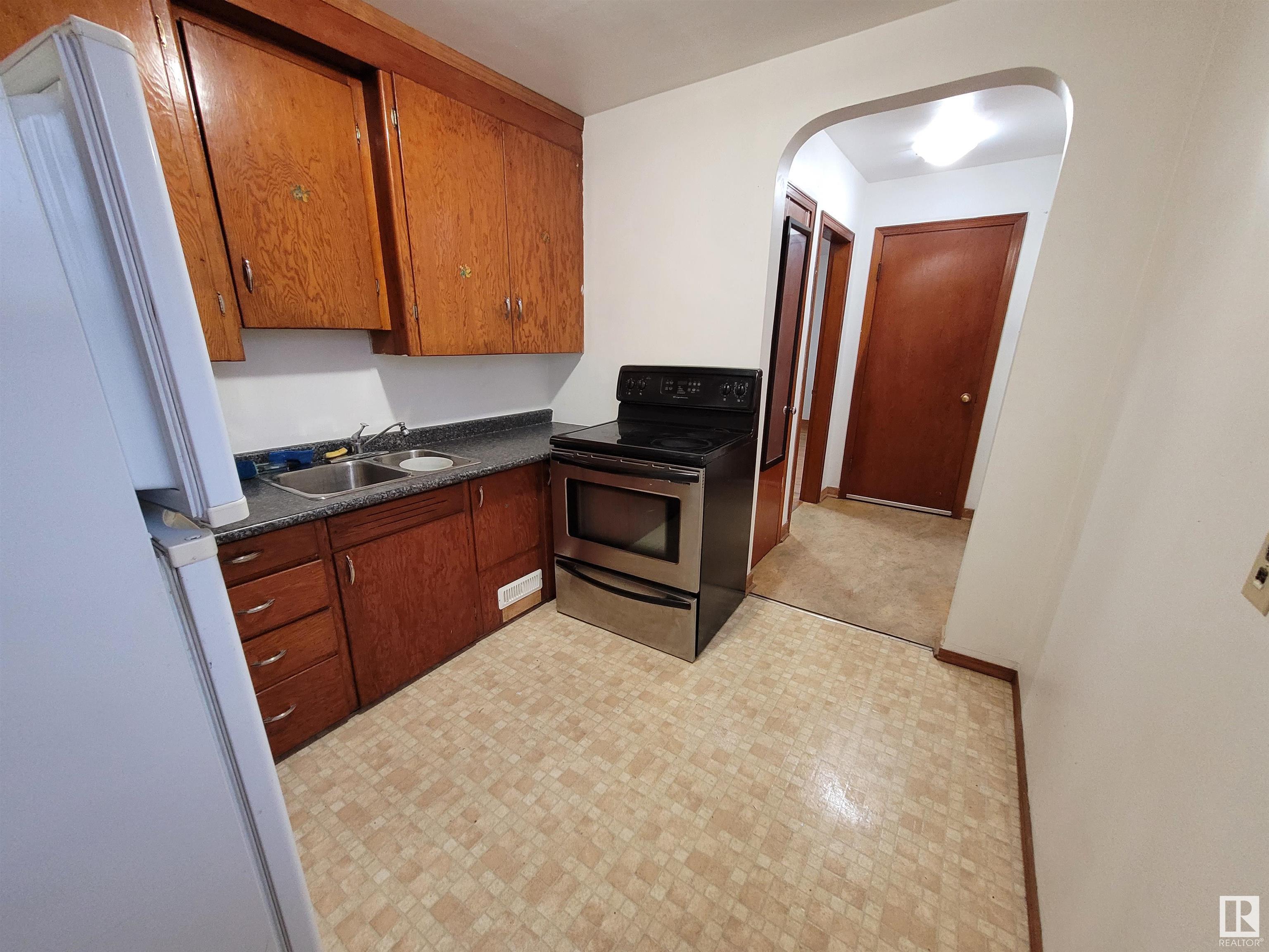      11324 124 ST NW , Edmonton,  ,T5M 0K1 ;  Listing Number: MLS E4417308