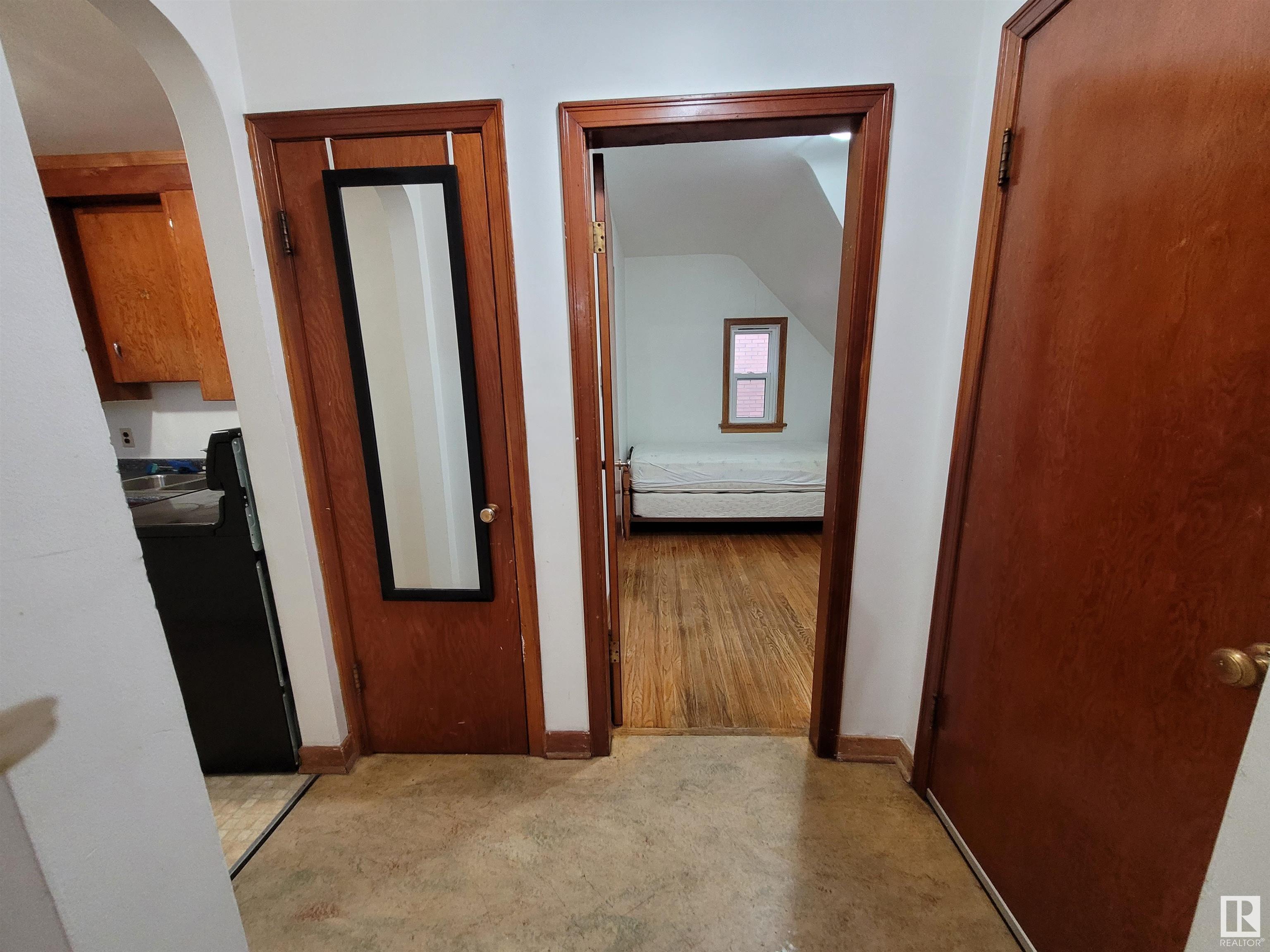      11324 124 ST NW , Edmonton,  ,T5M 0K1 ;  Listing Number: MLS E4417308