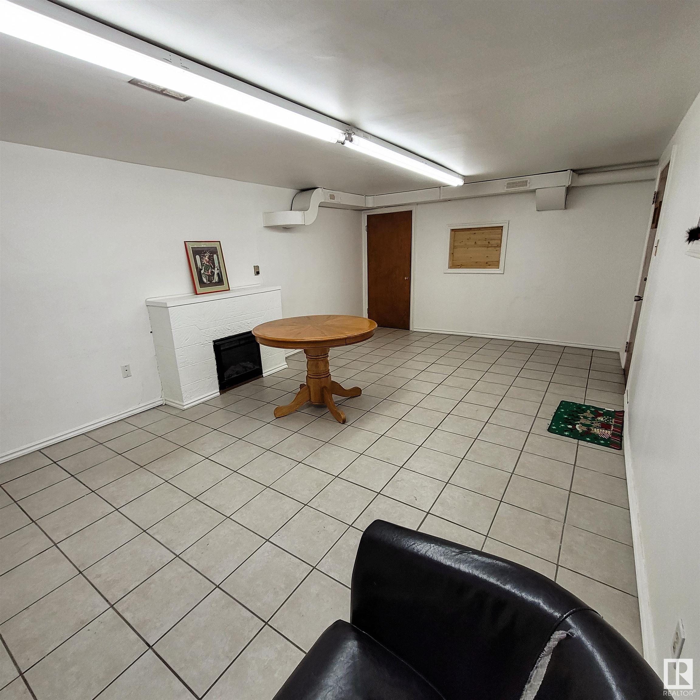      11324 124 ST NW , Edmonton,  ,T5M 0K1 ;  Listing Number: MLS E4417308