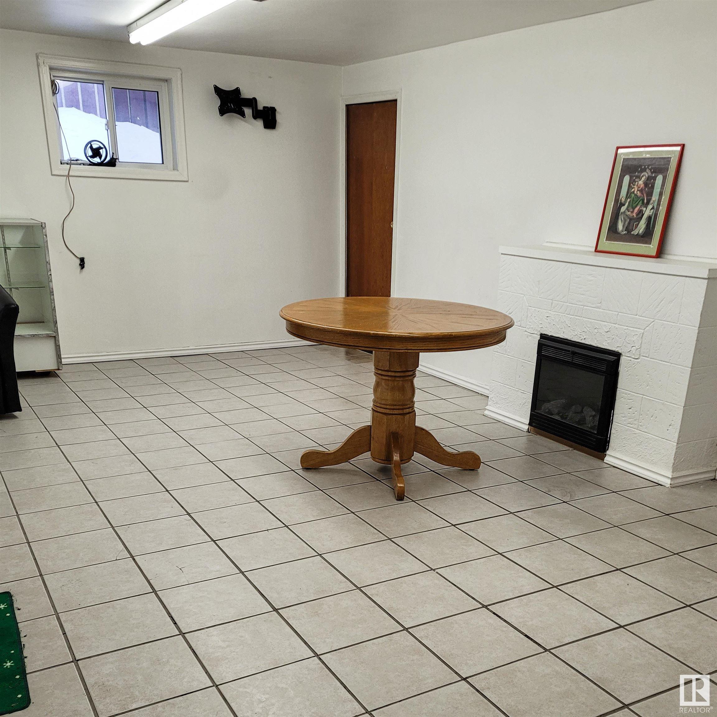      11324 124 ST NW , Edmonton,  ,T5M 0K1 ;  Listing Number: MLS E4417308