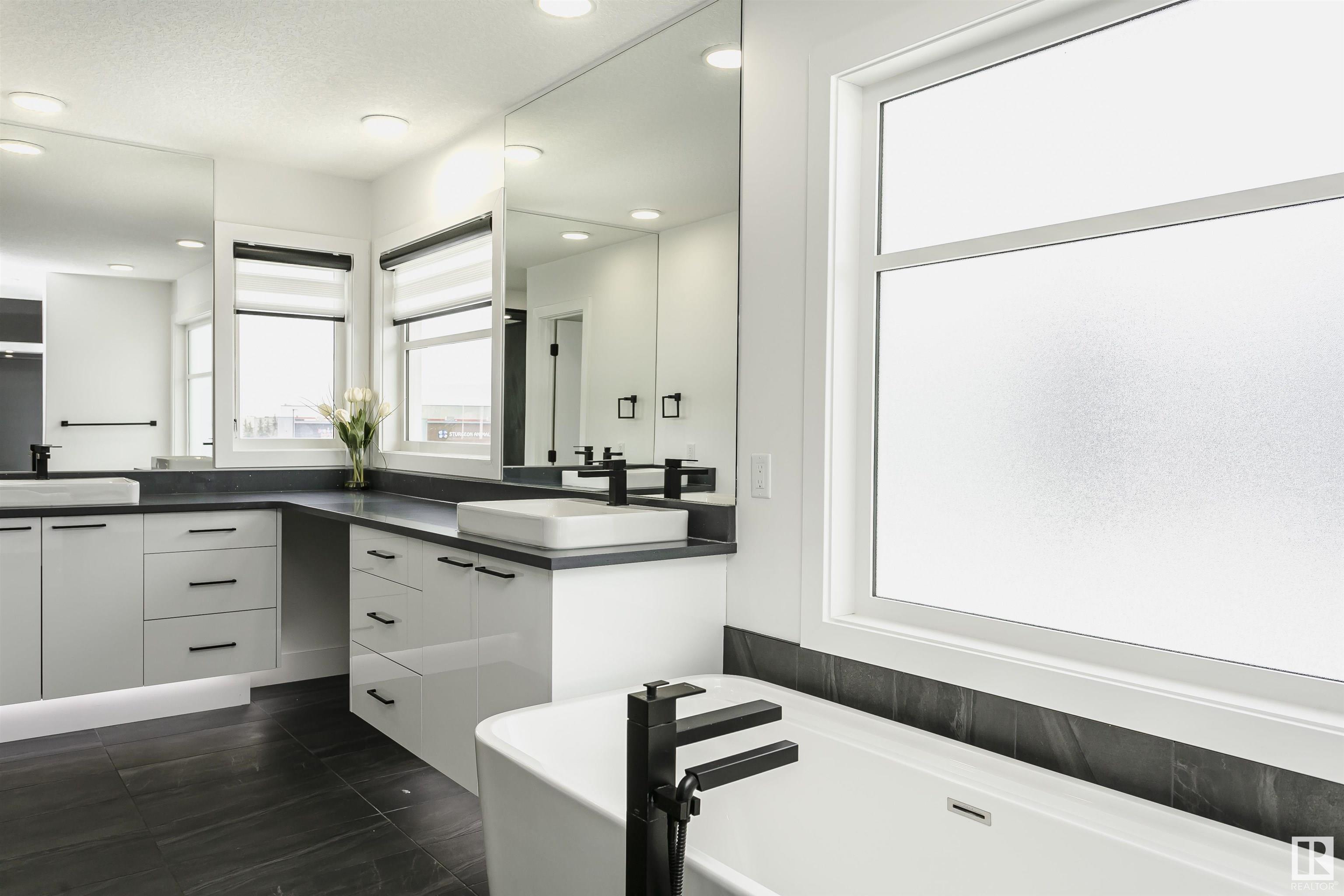      1 EVERMORE CR , St. Albert,  ,T8N 4J6 ;  Listing Number: MLS E4417326