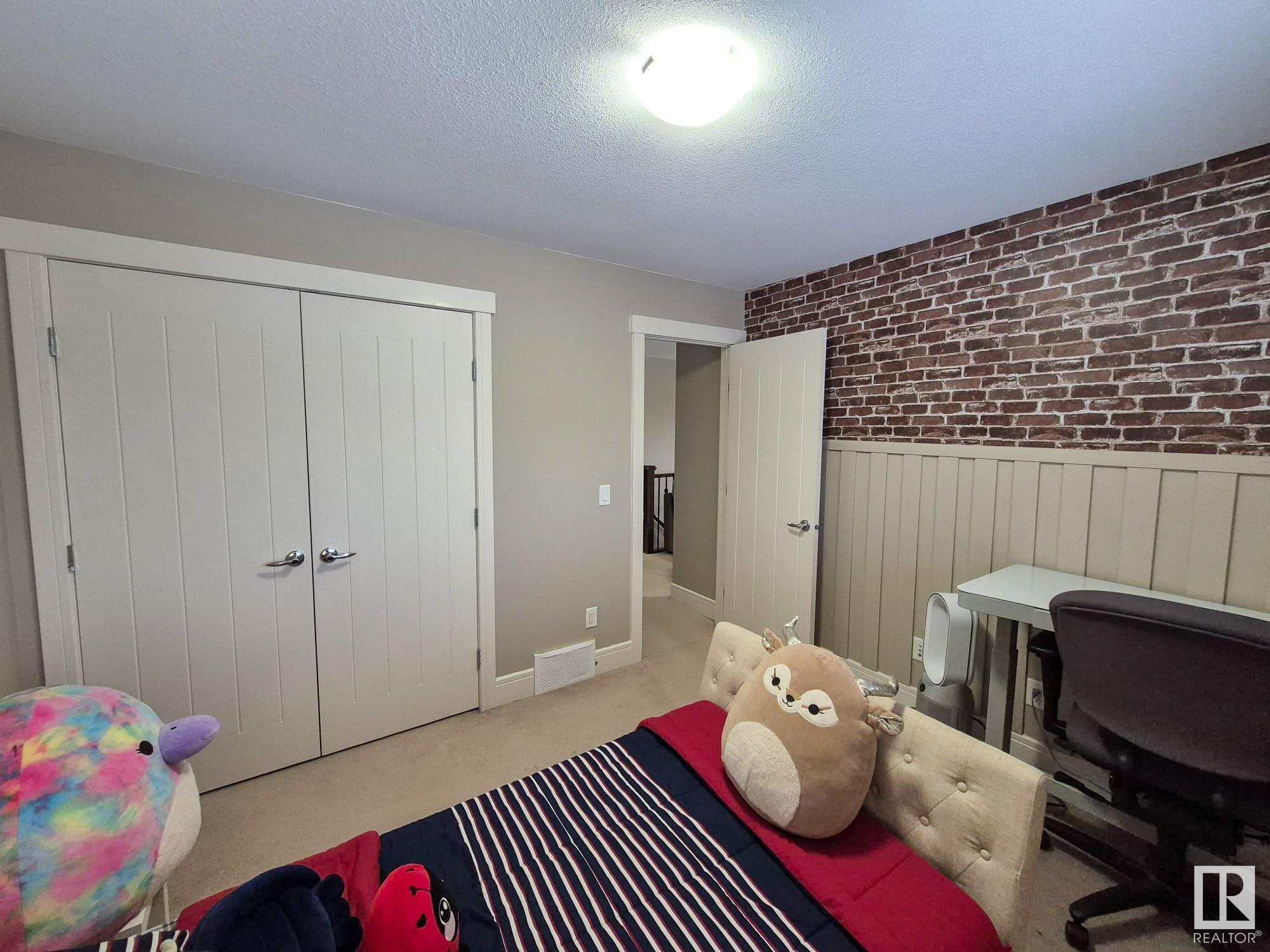      1873 32A ST NW , Edmonton,  ,T6L 0L6 ;  Listing Number: MLS E4417331