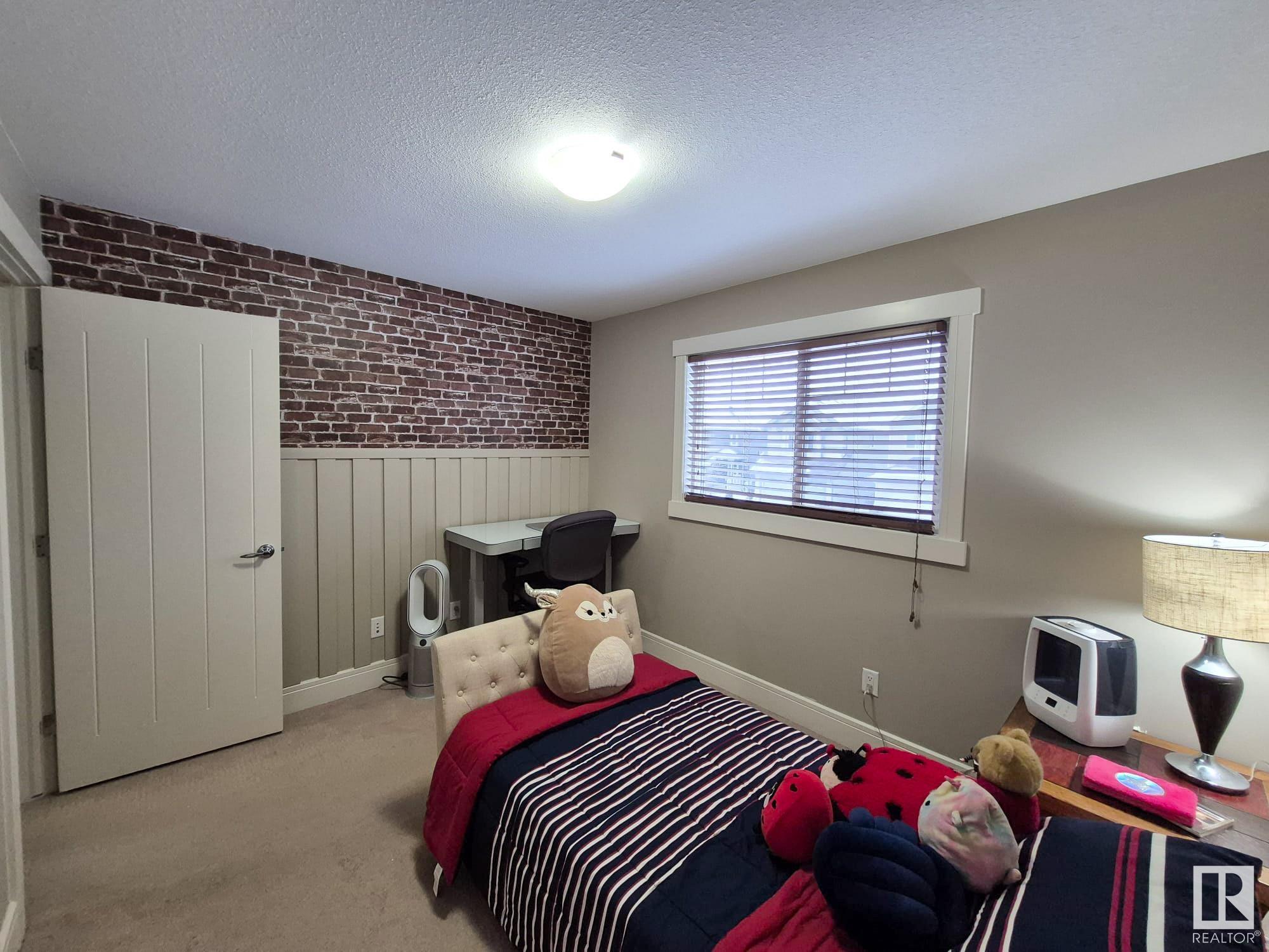      1873 32A ST NW , Edmonton,  ,T6L 0L6 ;  Listing Number: MLS E4417331