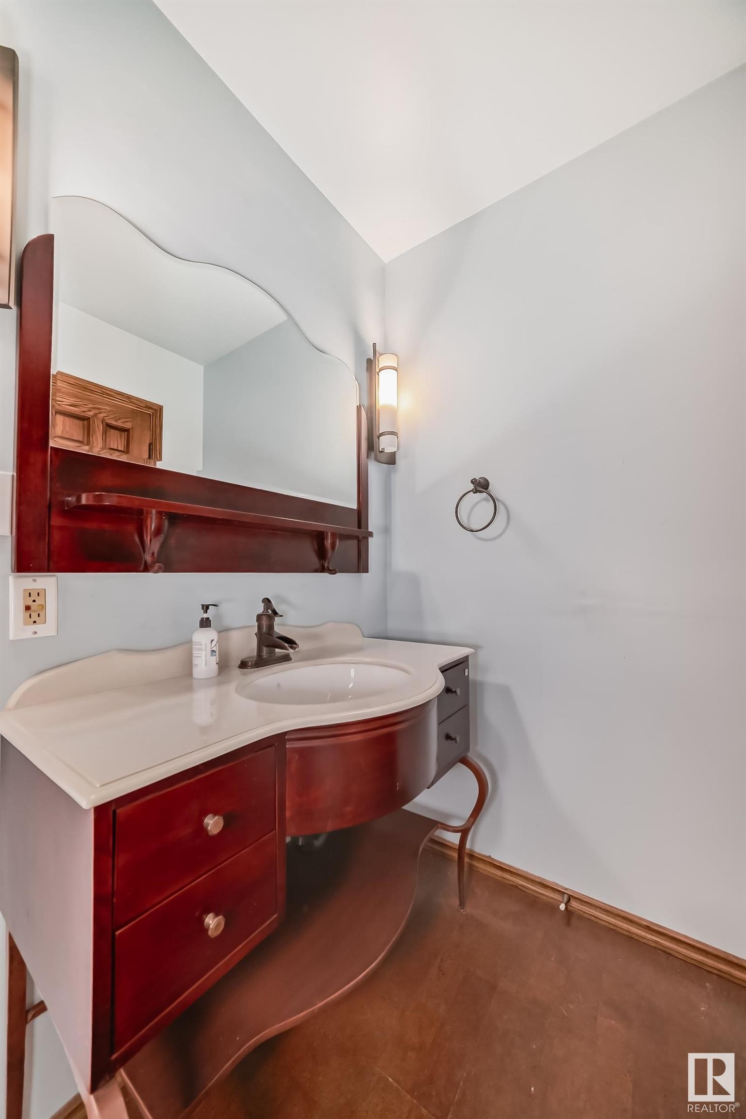 Photo 17 at 8 Morel Crescent, Millgrove, Spruce Grove