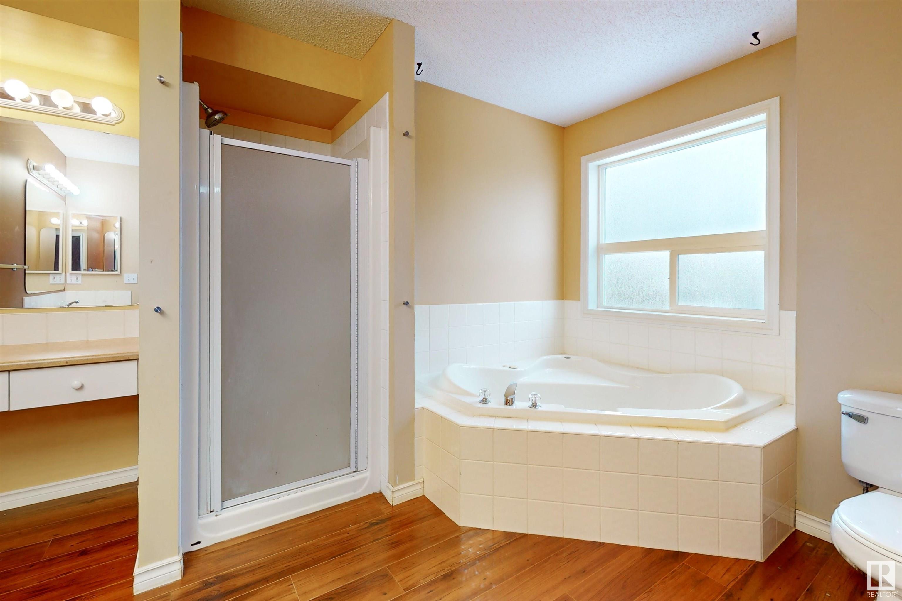      3553 23 ST NW , Edmonton,  ,T6T 1W2 ;  Listing Number: MLS E4417340