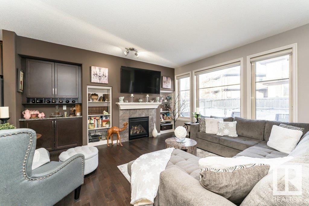      1062 ARMITAGE CR SW , Edmonton,  ,T6W 0K3 ;  Listing Number: MLS E4417342