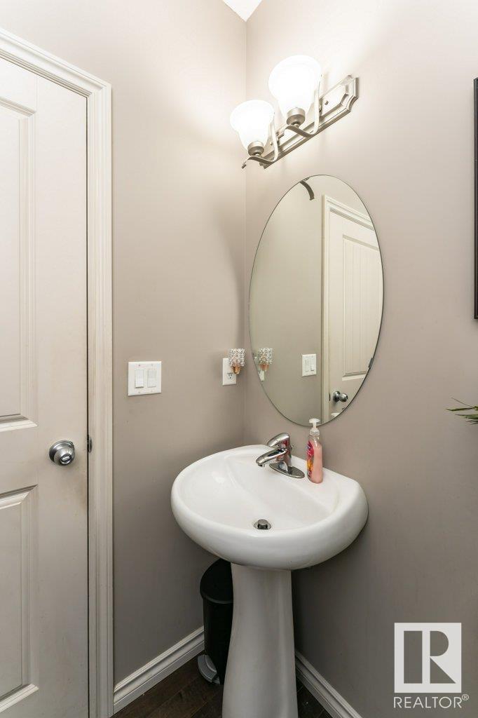      1062 ARMITAGE CR SW , Edmonton,  ,T6W 0K3 ;  Listing Number: MLS E4417342