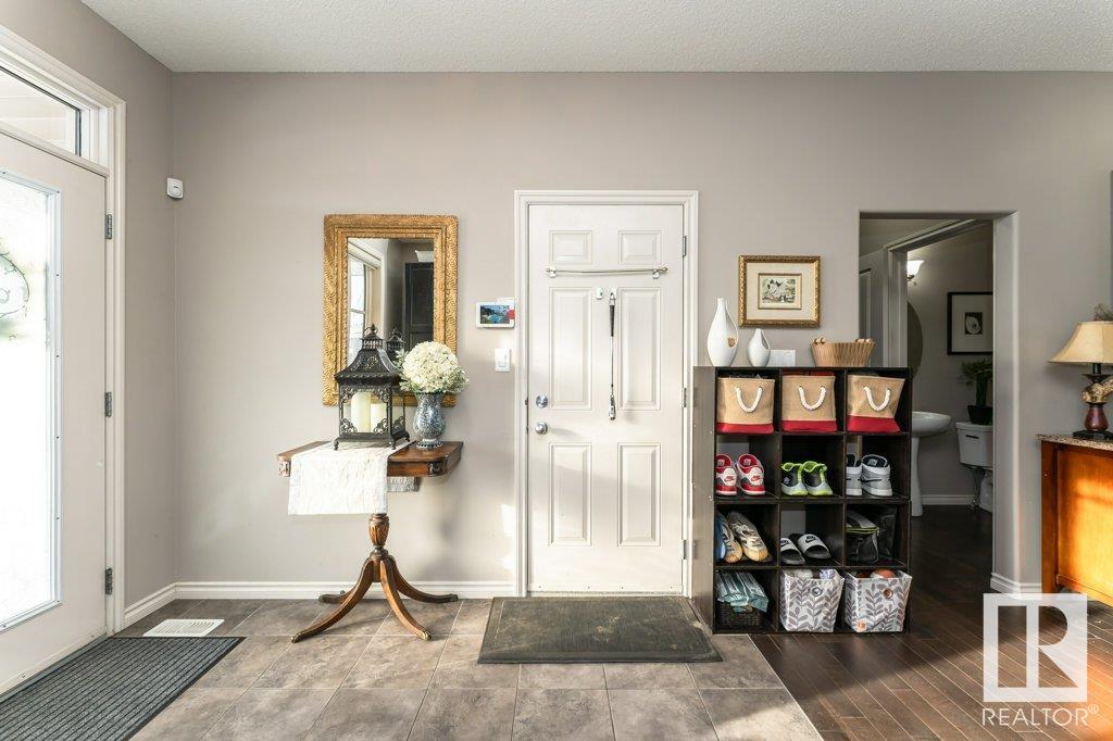      1062 ARMITAGE CR SW , Edmonton,  ,T6W 0K3 ;  Listing Number: MLS E4417342