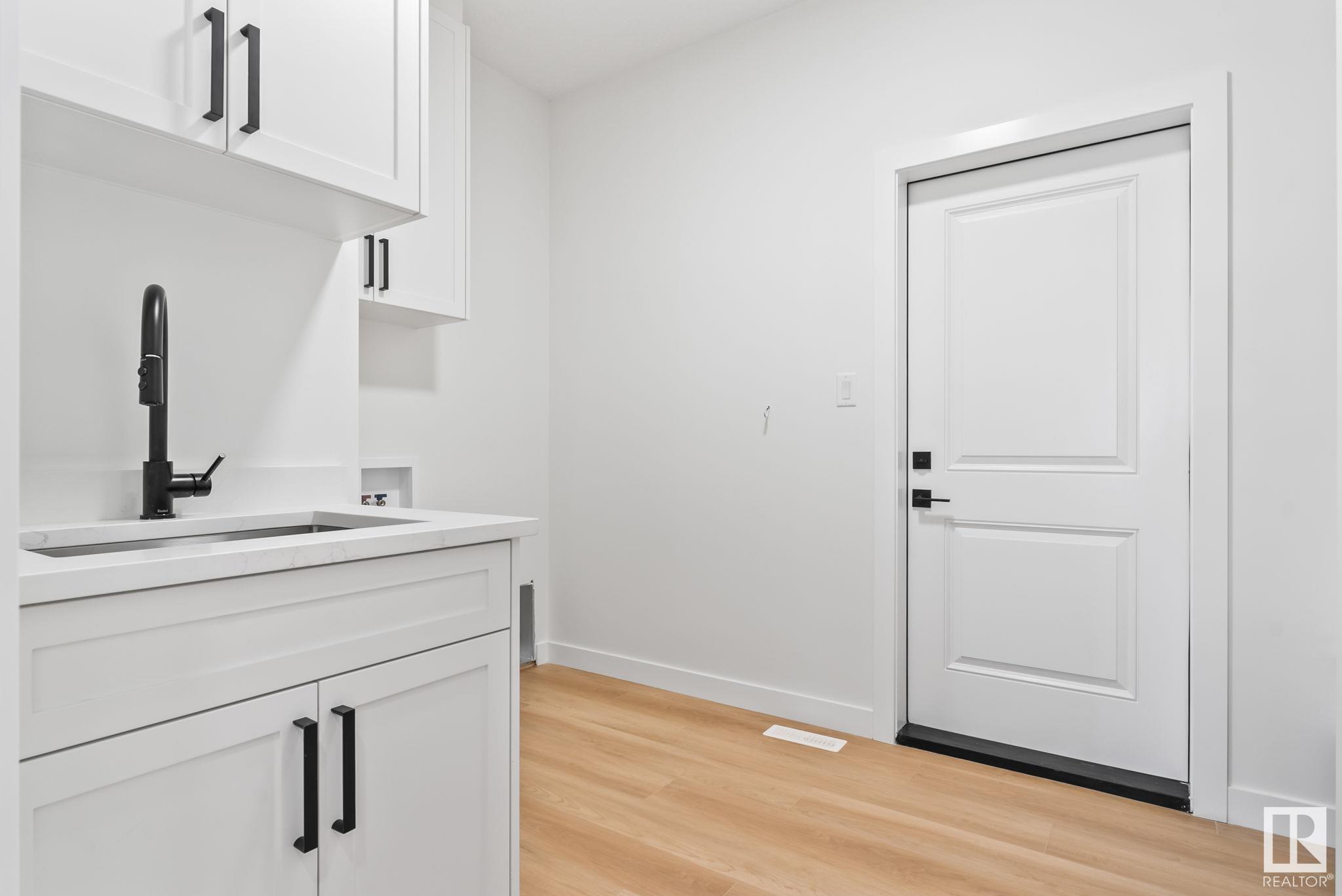      3327 Chickadee Dr NW , Edmonton,  ,T5S 0V6 ;  Listing Number: MLS E4417357