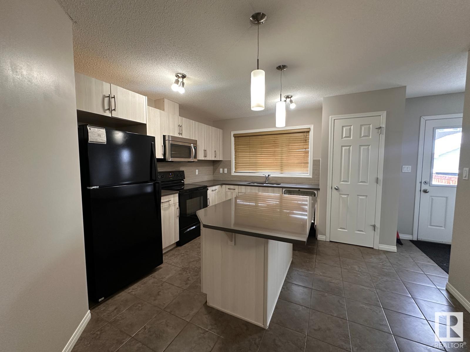      4317 PROWSE LINK LI SW , Edmonton,  ,T6W 1A7 ;  Listing Number: MLS E4417364