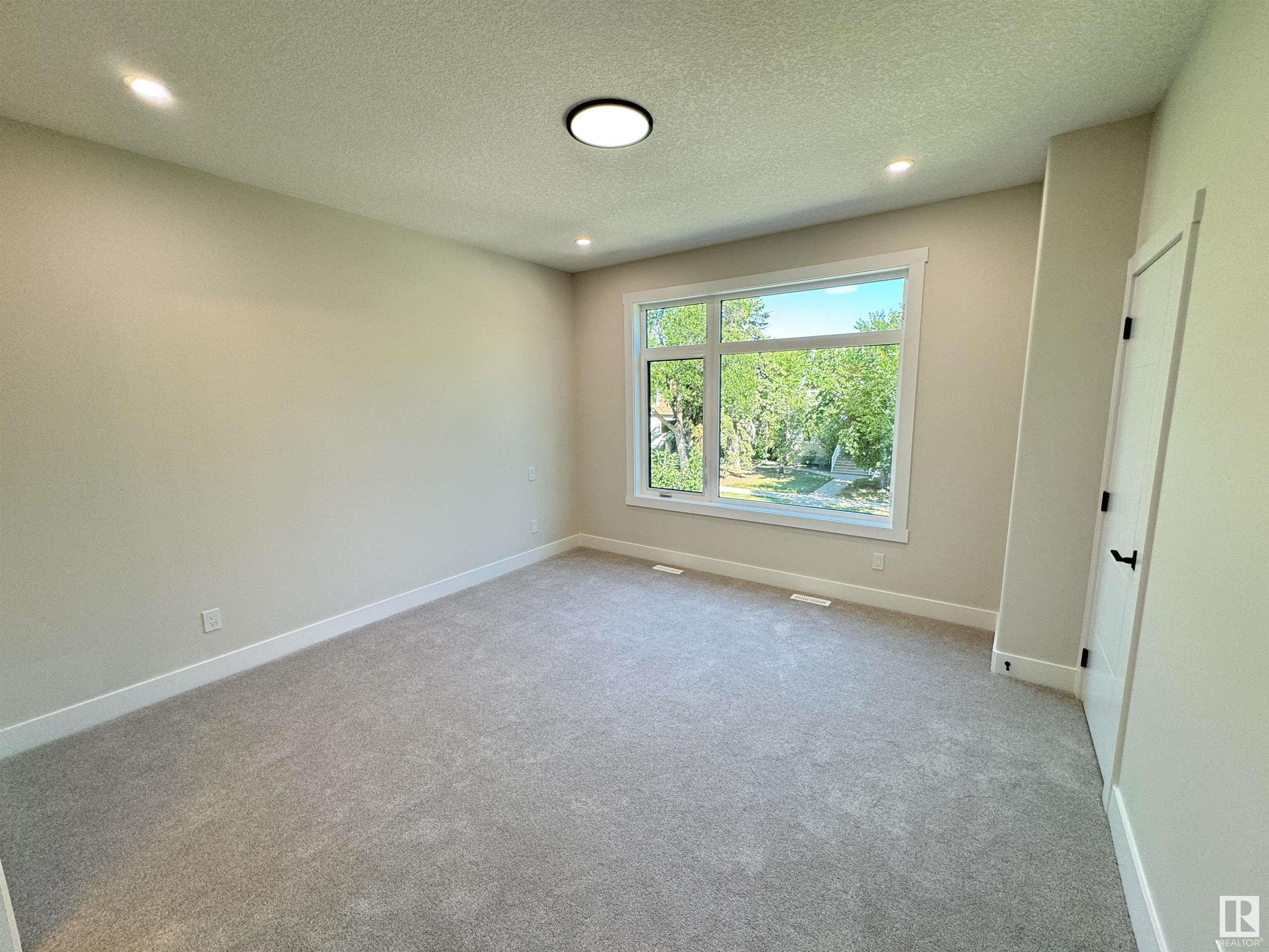      11217 75 AV NW , Edmonton,  ,T6G 0H4 ;  Listing Number: MLS E4417370